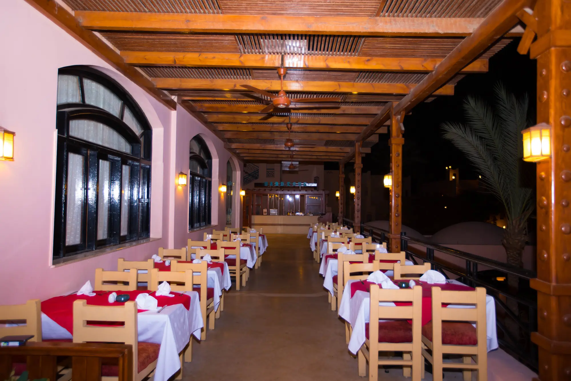 Le Pacha Resort, Restaurant