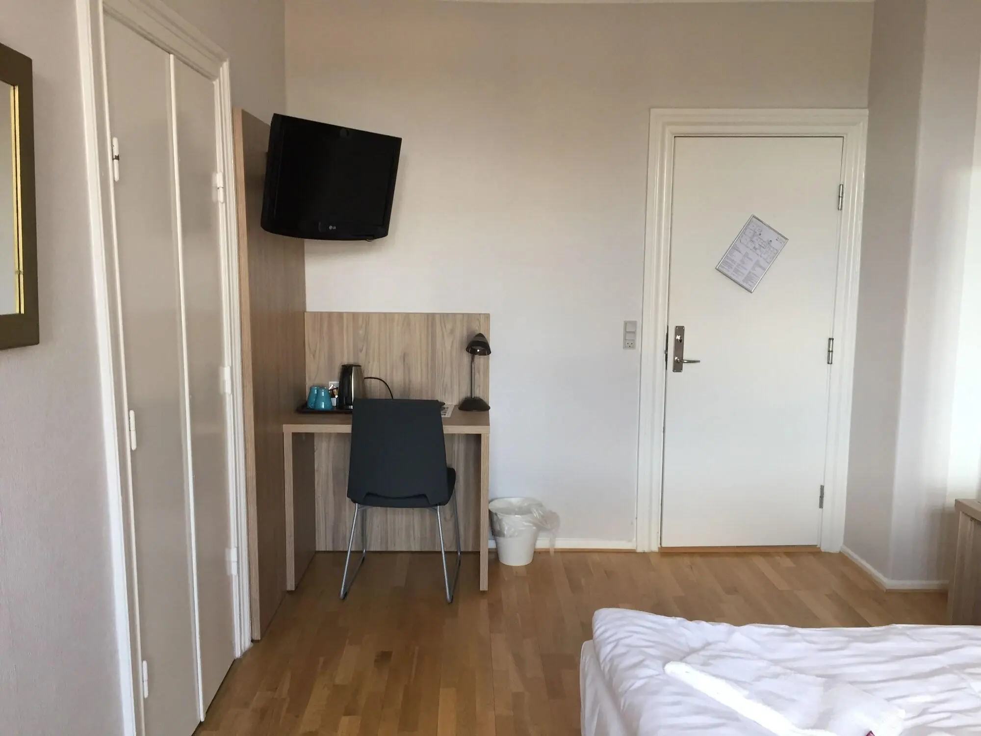 Skandia, Room