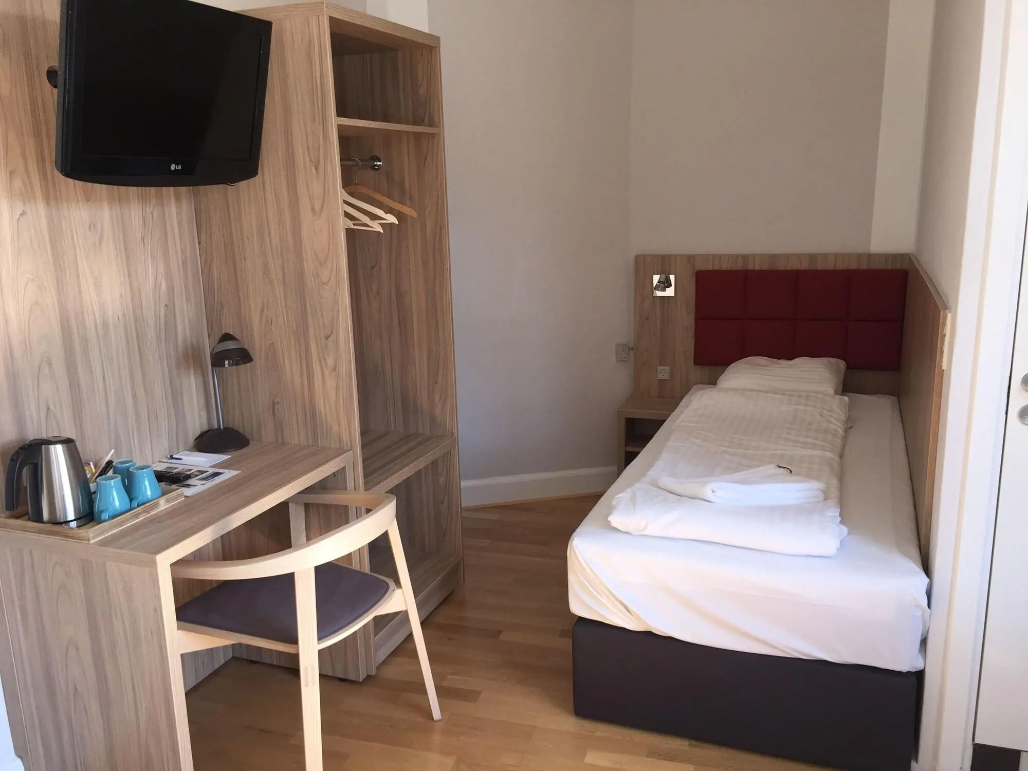 Skandia, Room