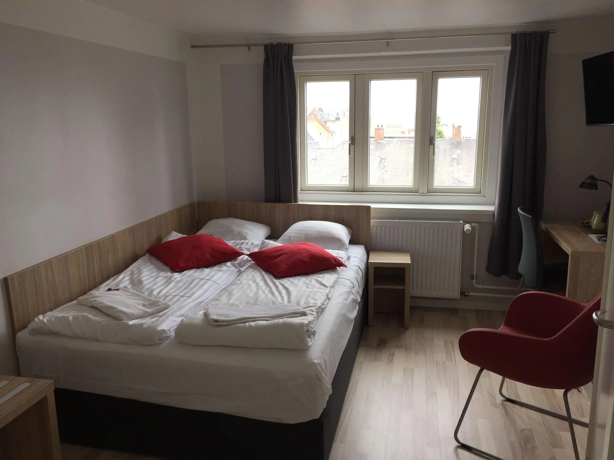 Skandia, Room