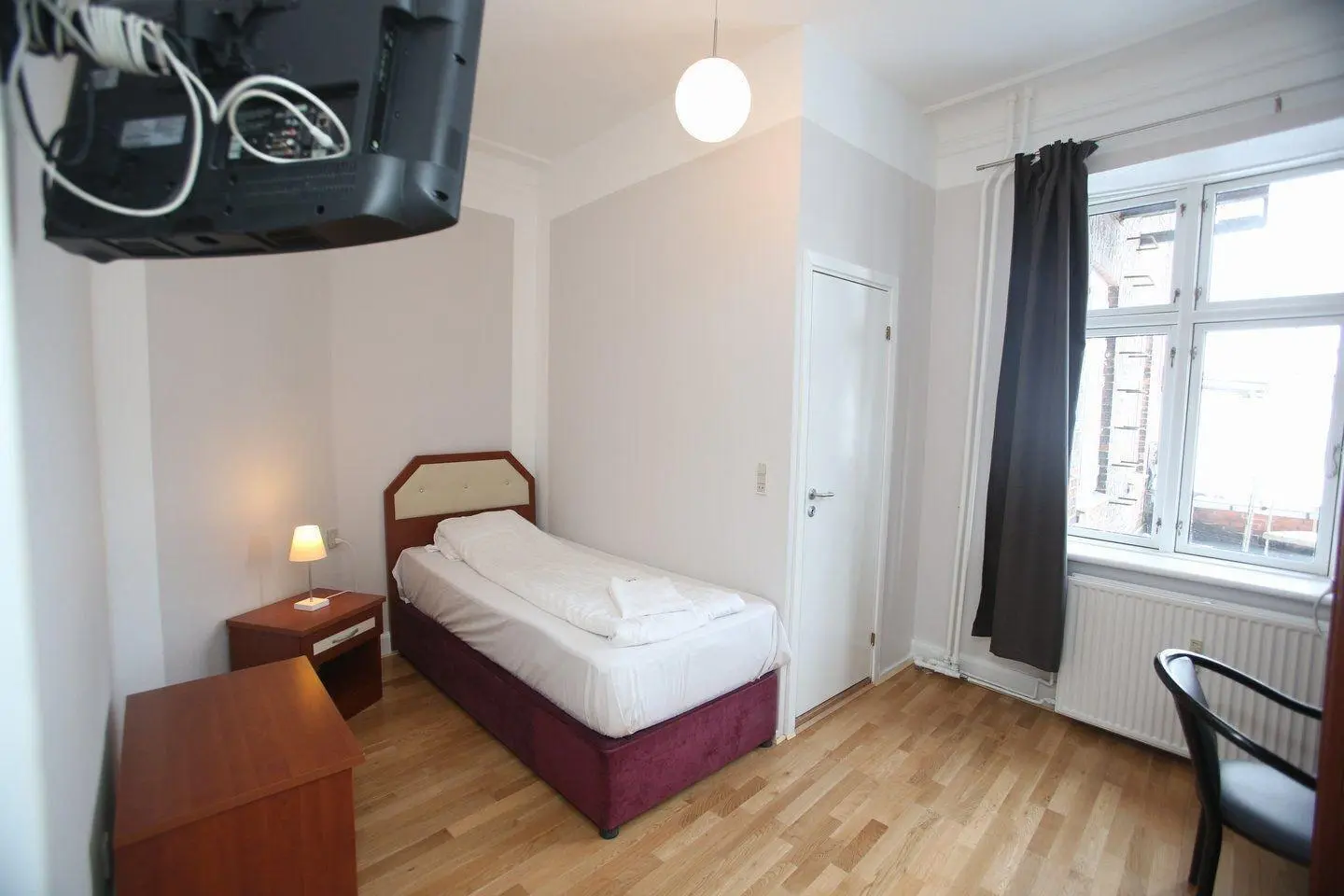 Skandia, Room