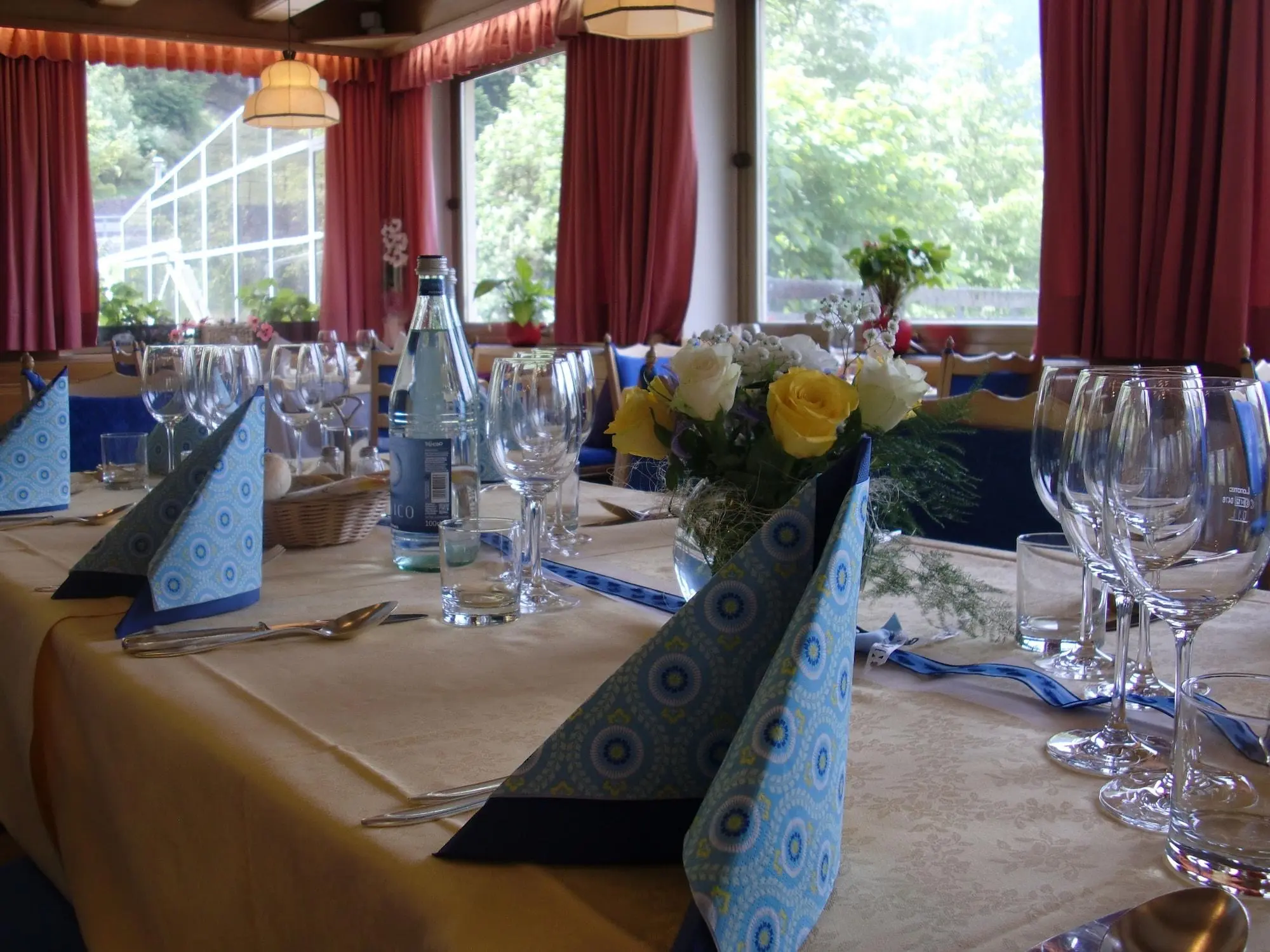 La Rodes, Restaurant