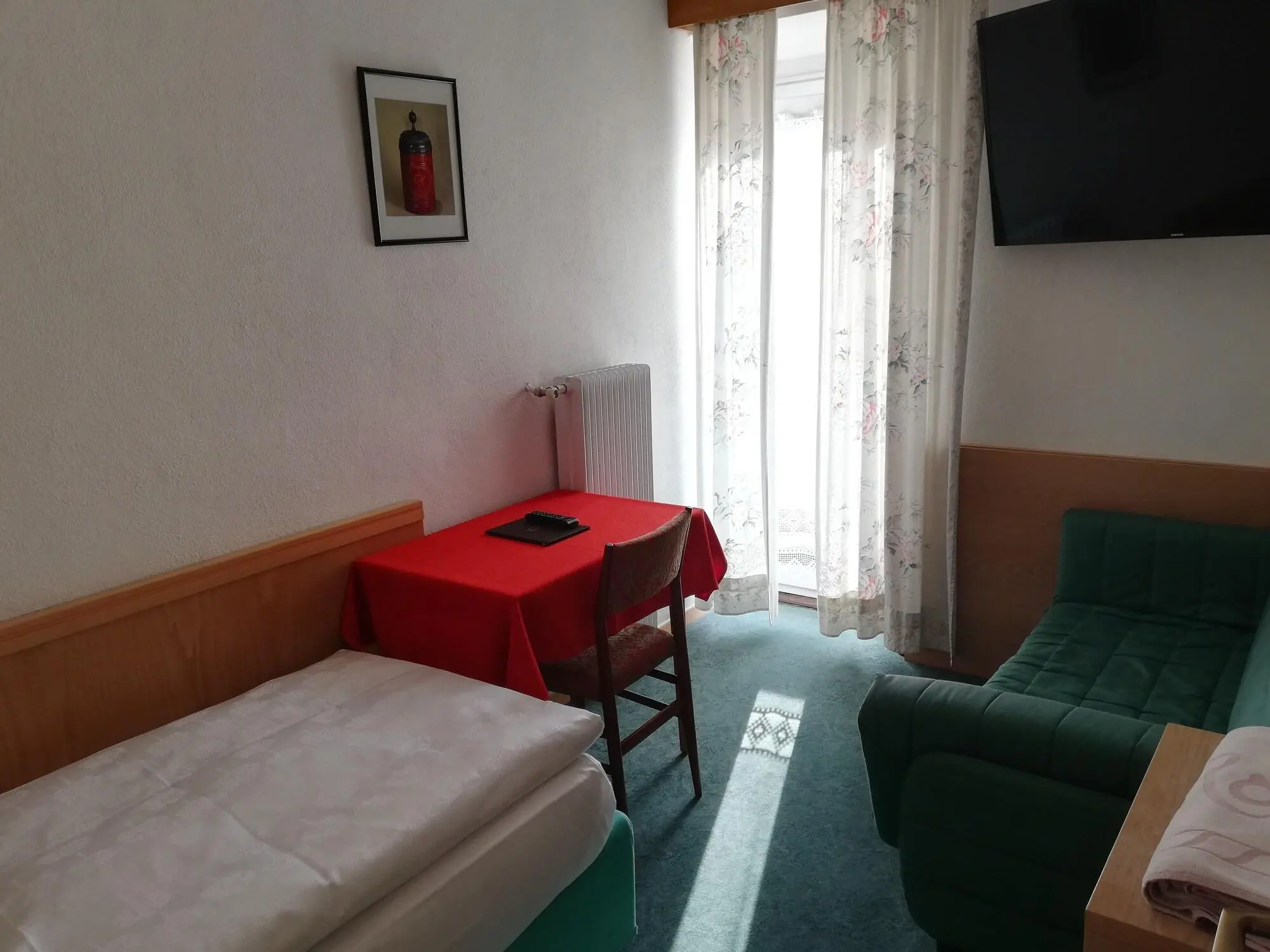 La Rodes, Room