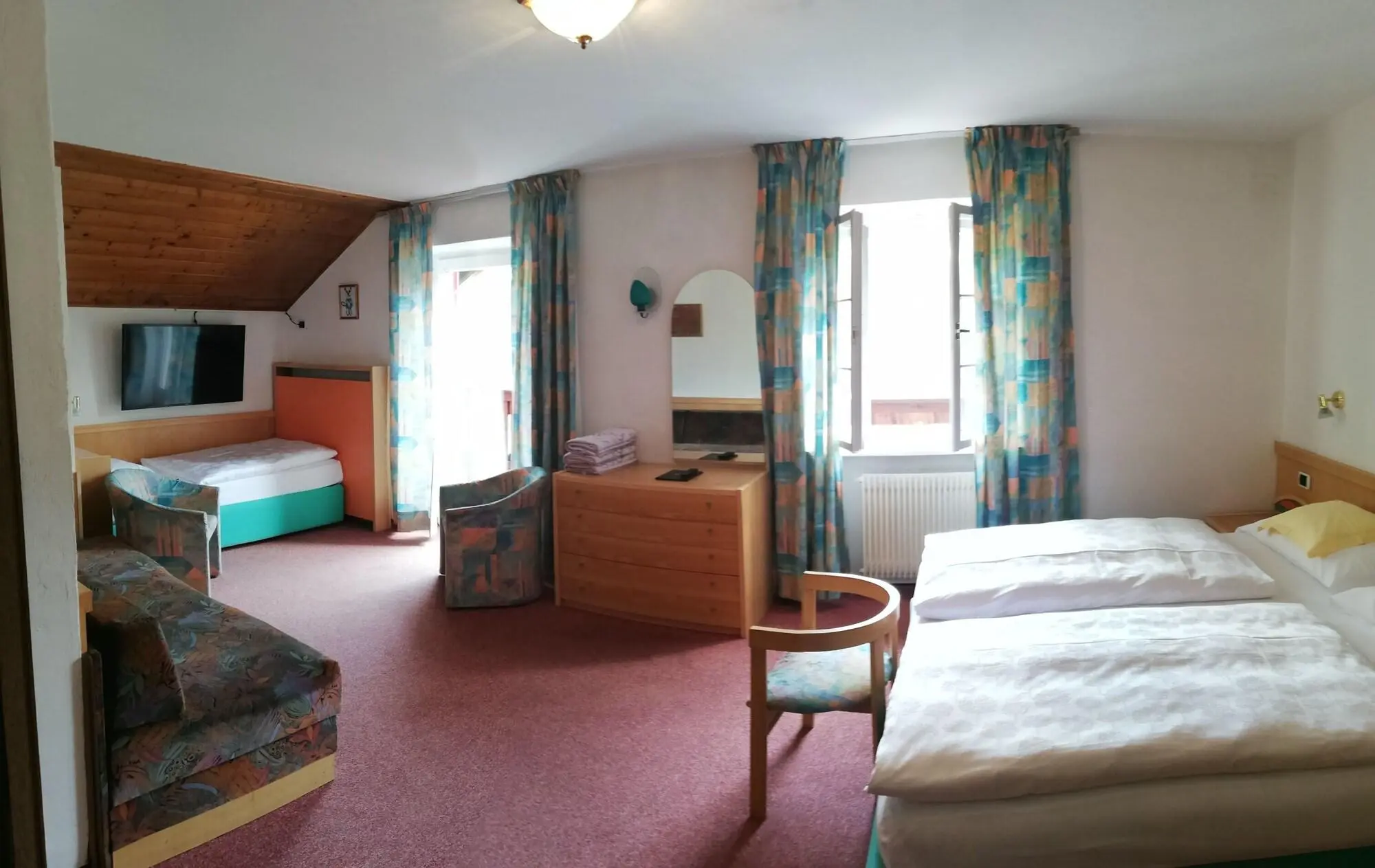 La Rodes, Room