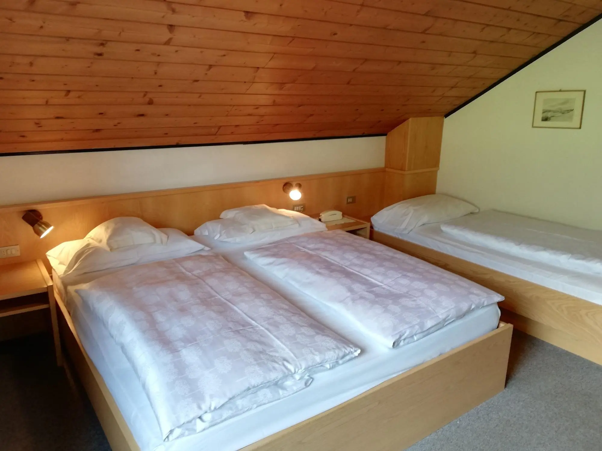 La Rodes, Room