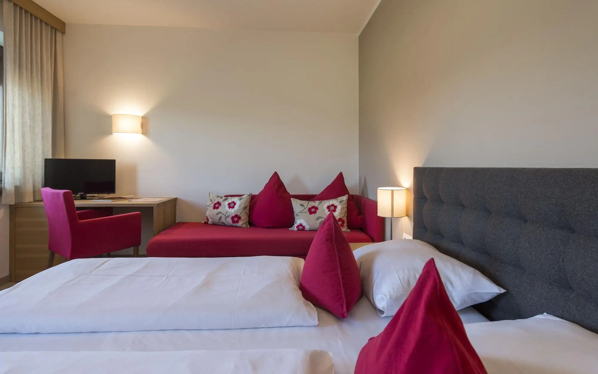 Schönblick, Room