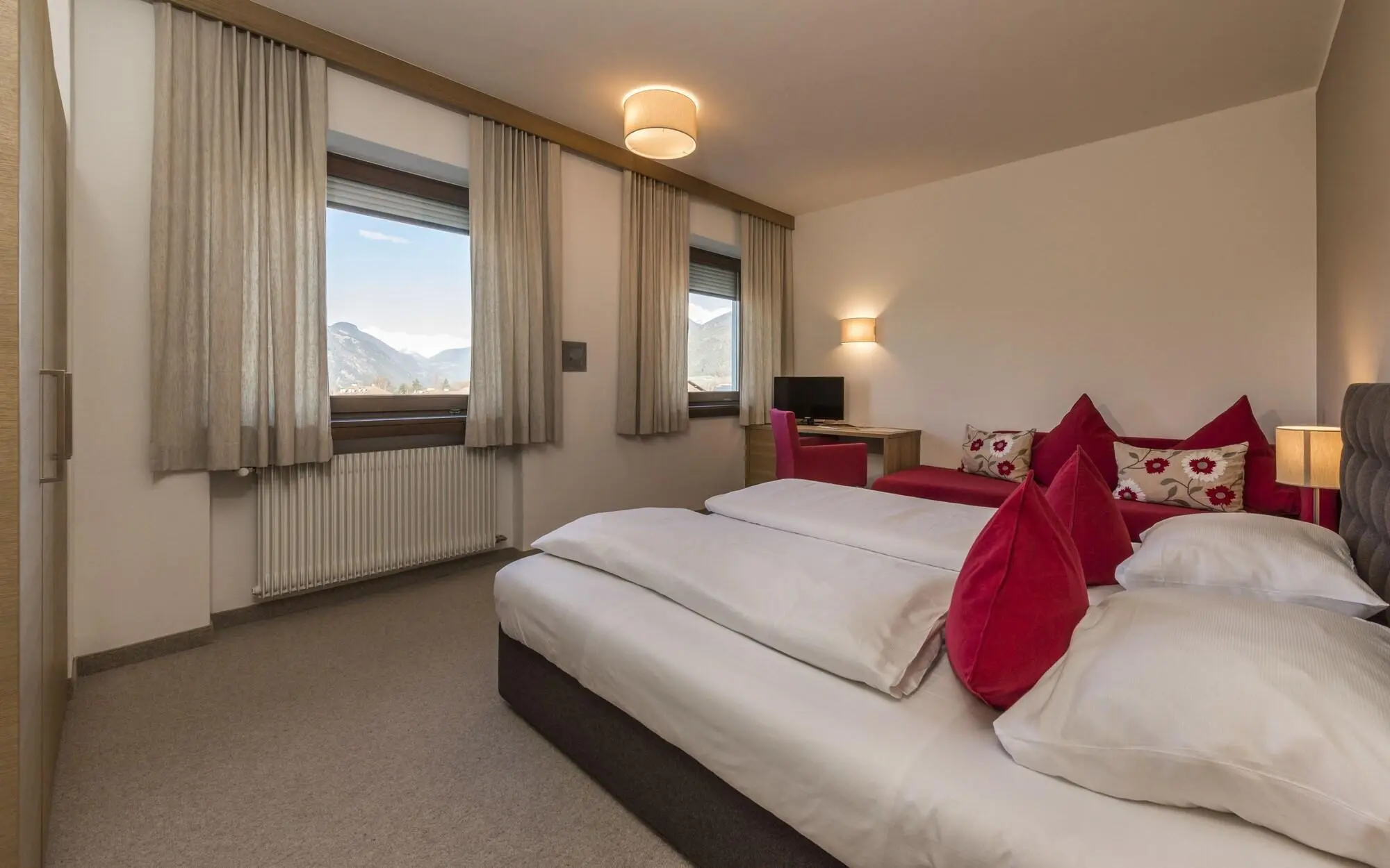 Schönblick, Room