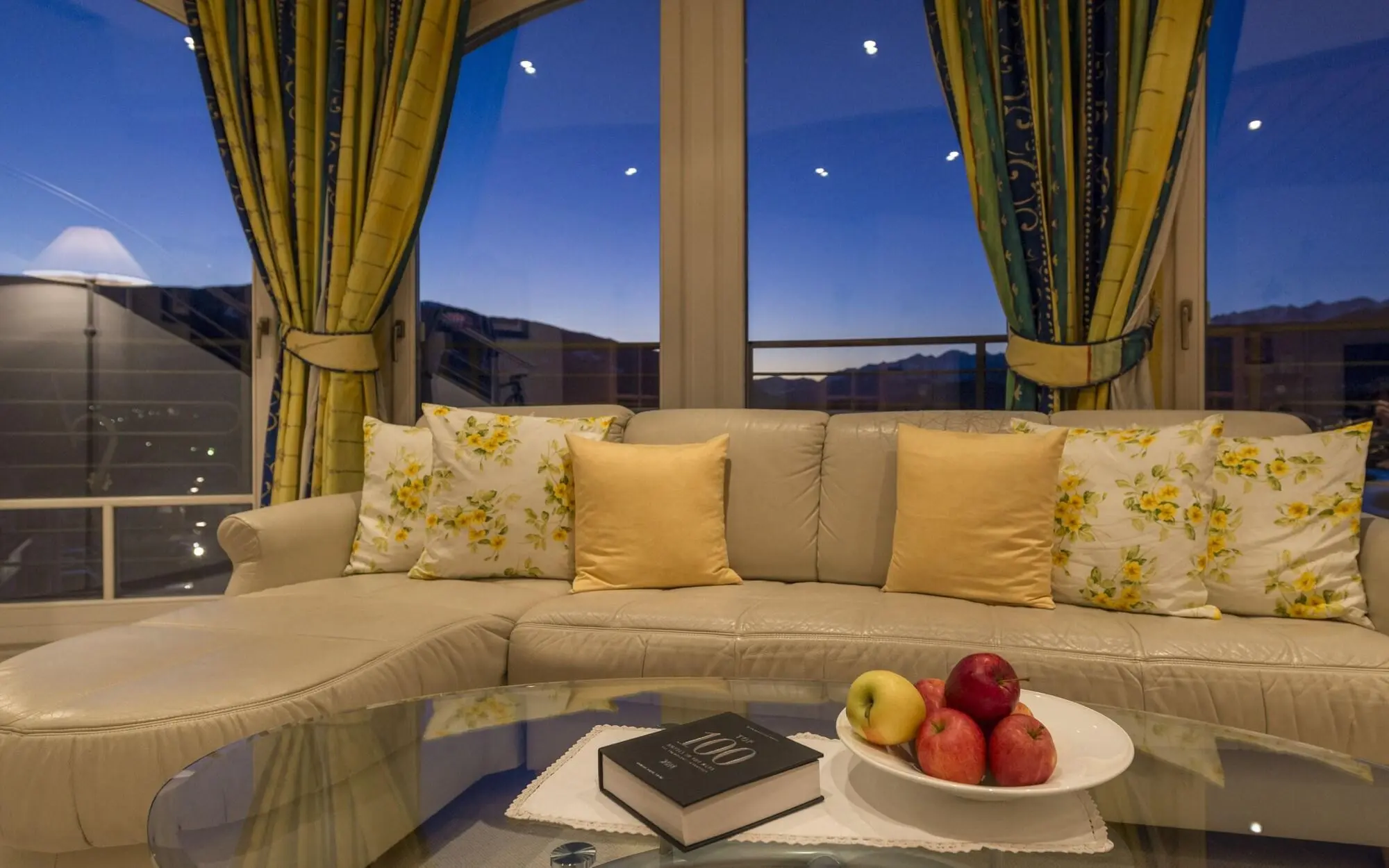 Schönblick, Room