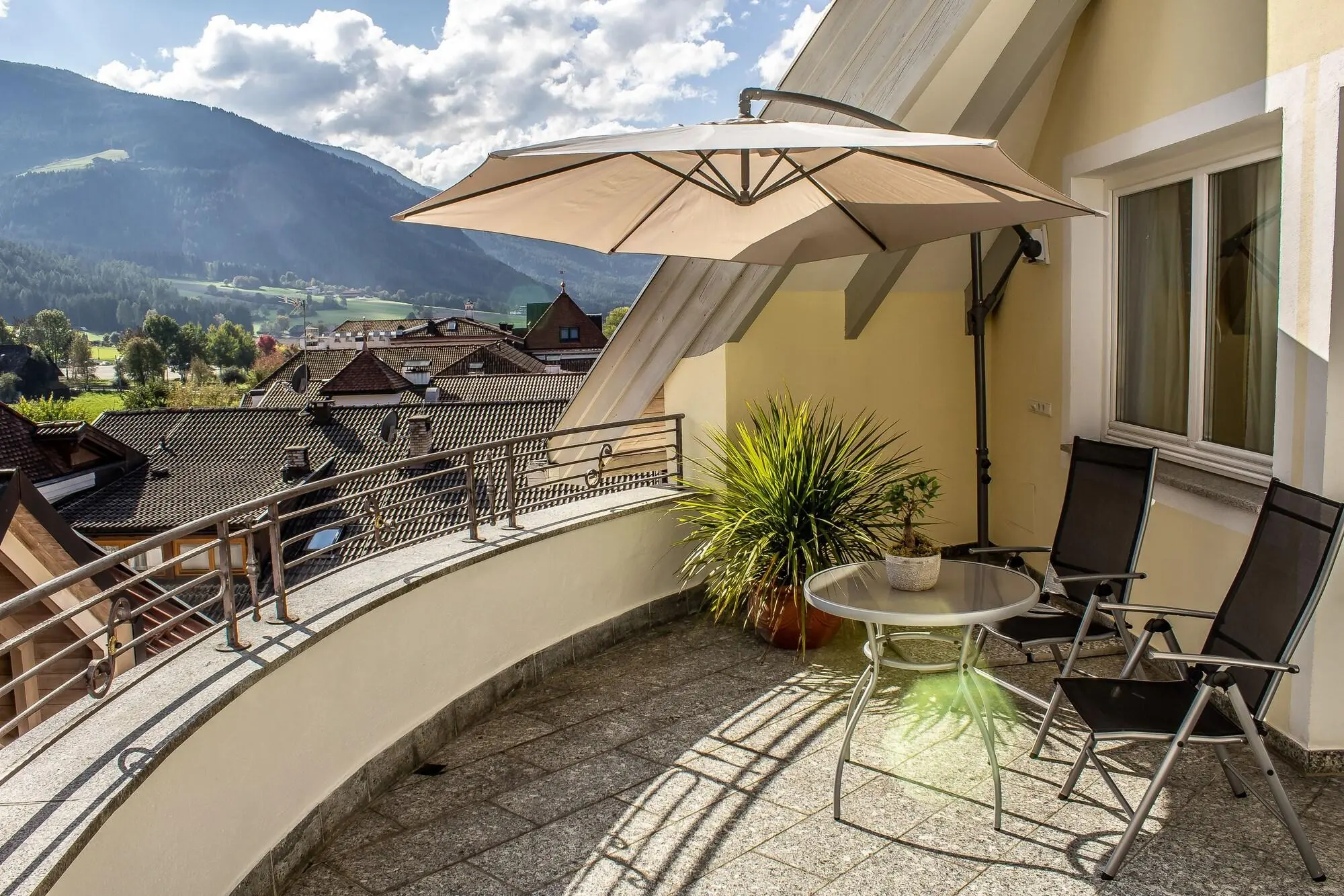 Schönblick, Room