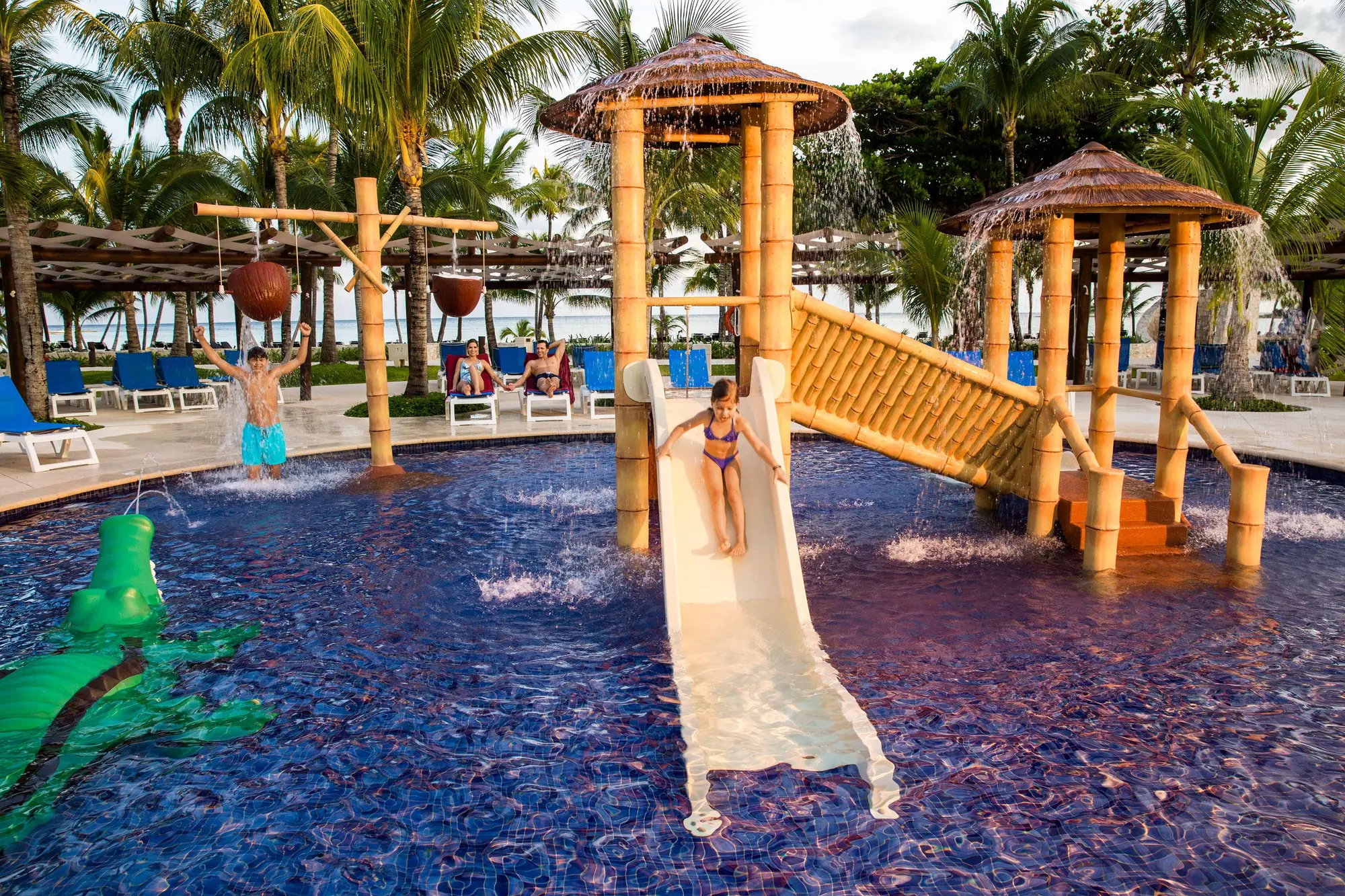 Barceló Maya Beach, Pool