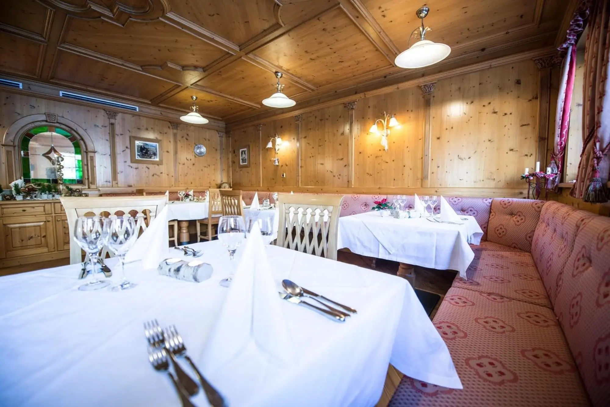 Turmhotel Gschwendt, Restaurant