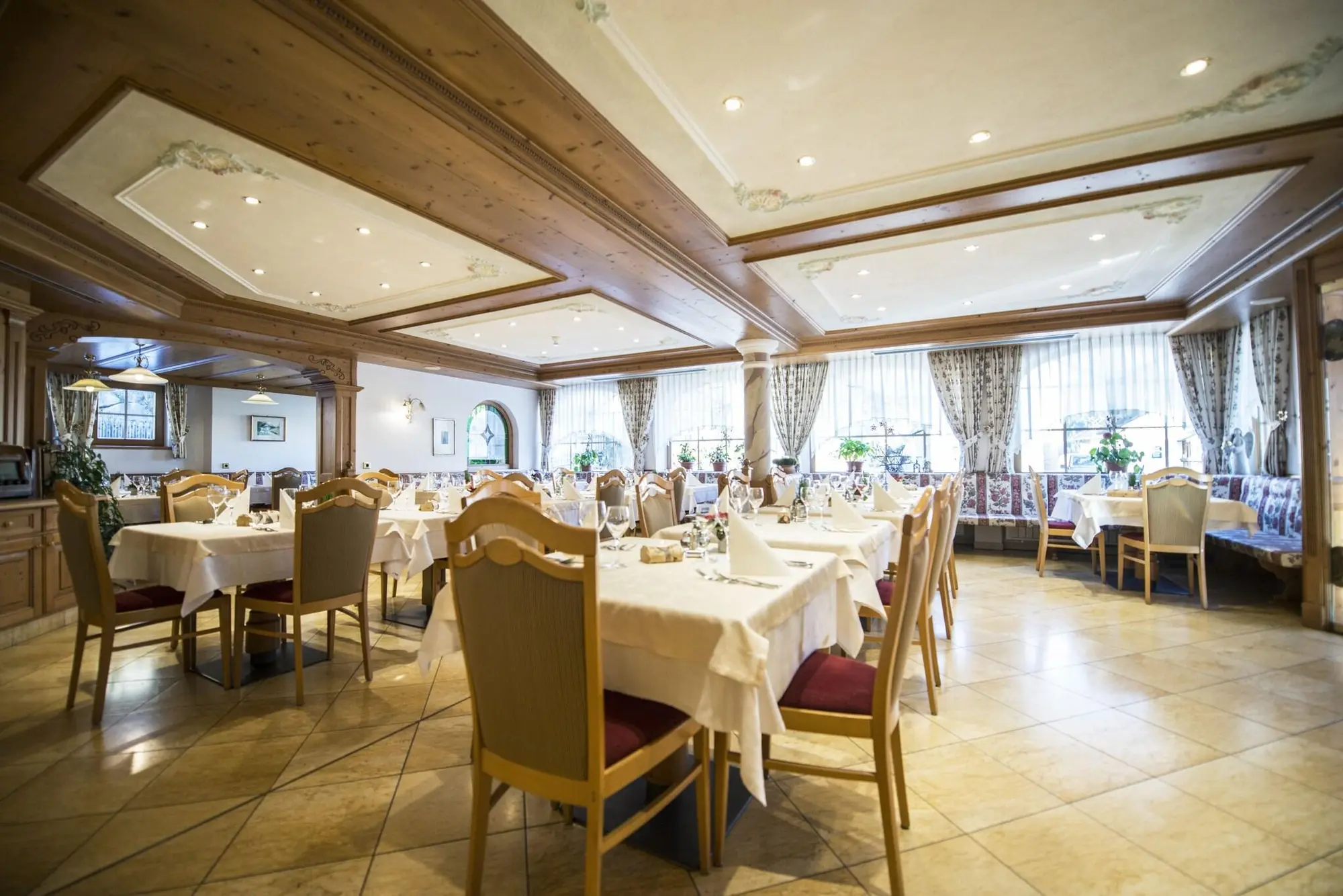 Turmhotel Gschwendt, Restaurant