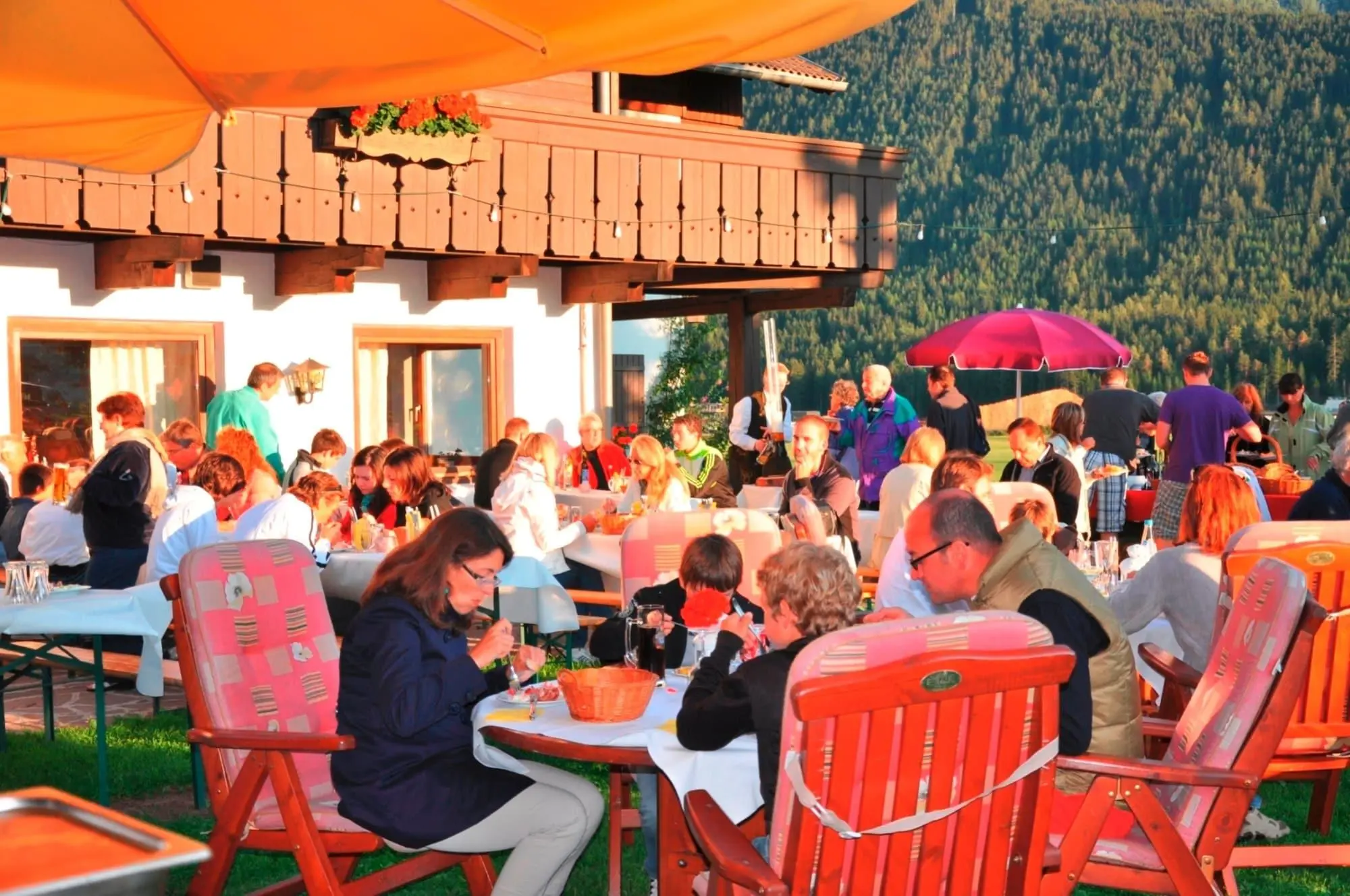 Rosengarten, Restaurant