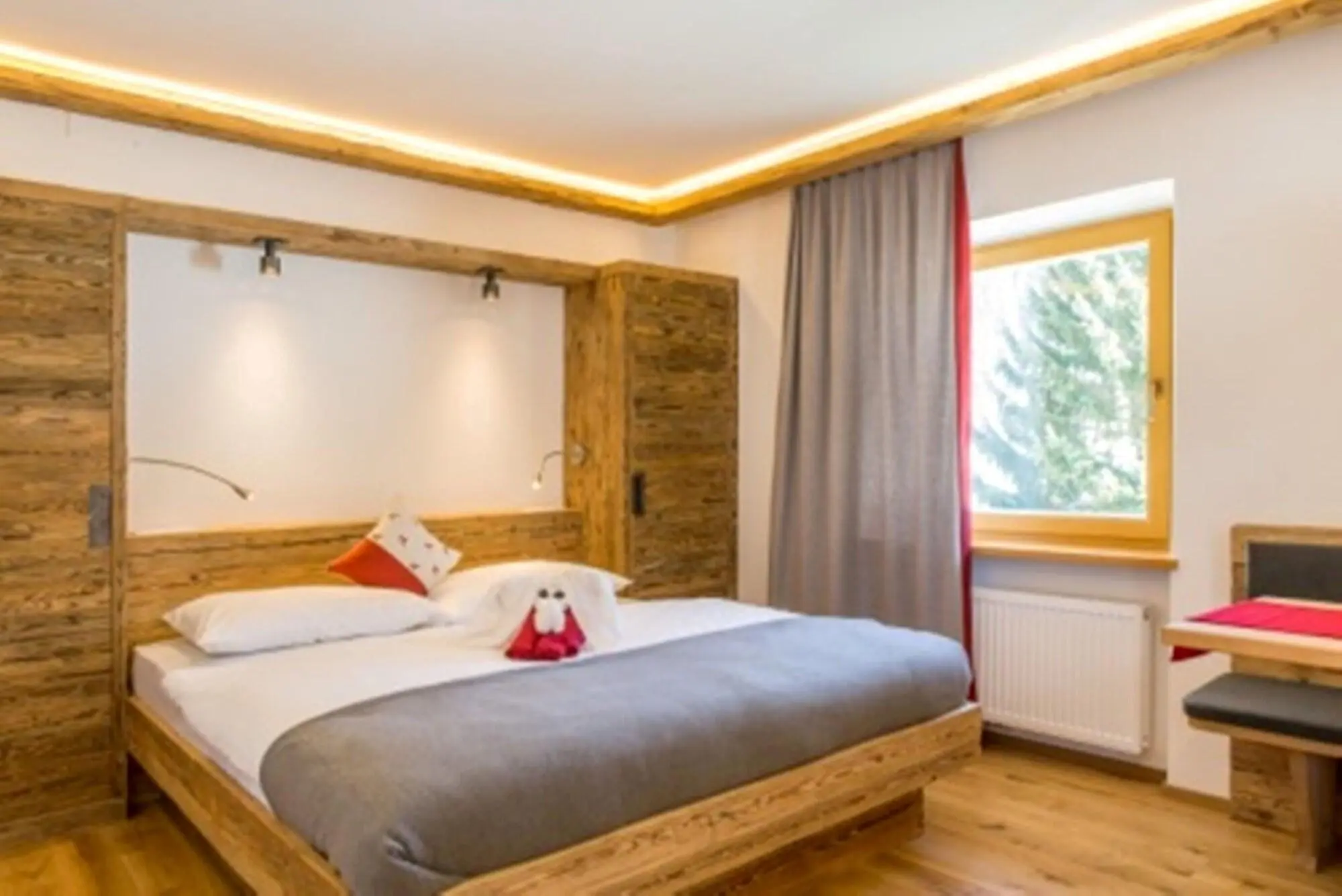 Rosengarten, Room