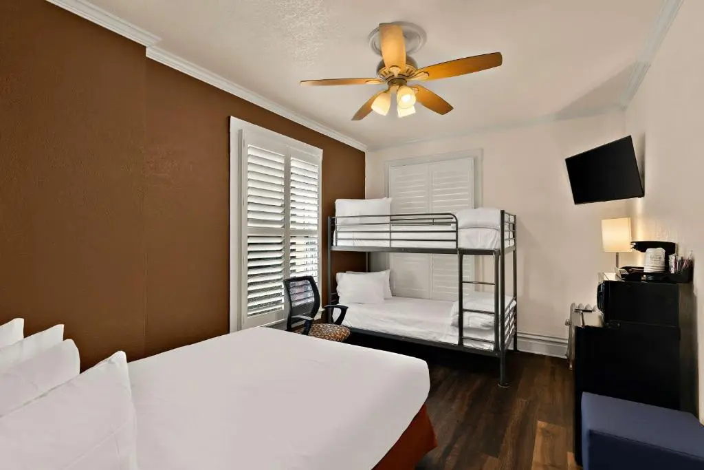 Mithila San Francisco, SureStay Collection by Best, Room