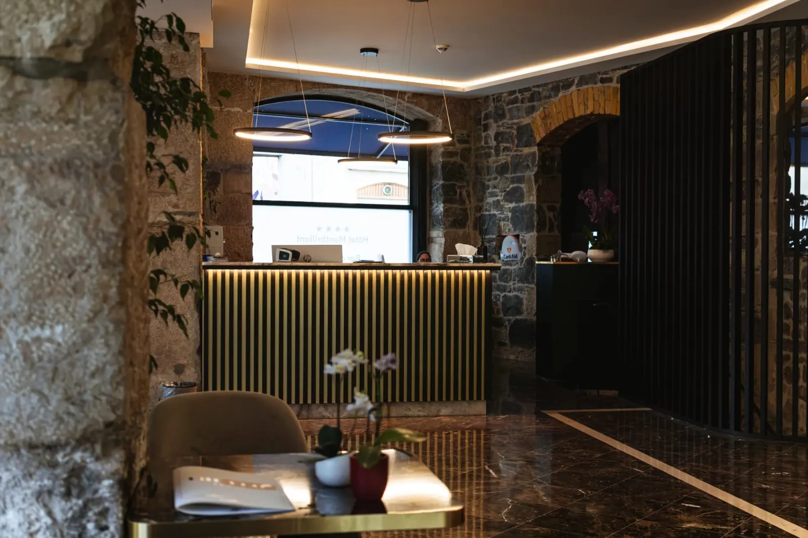 Le Montbrillant, Lobby