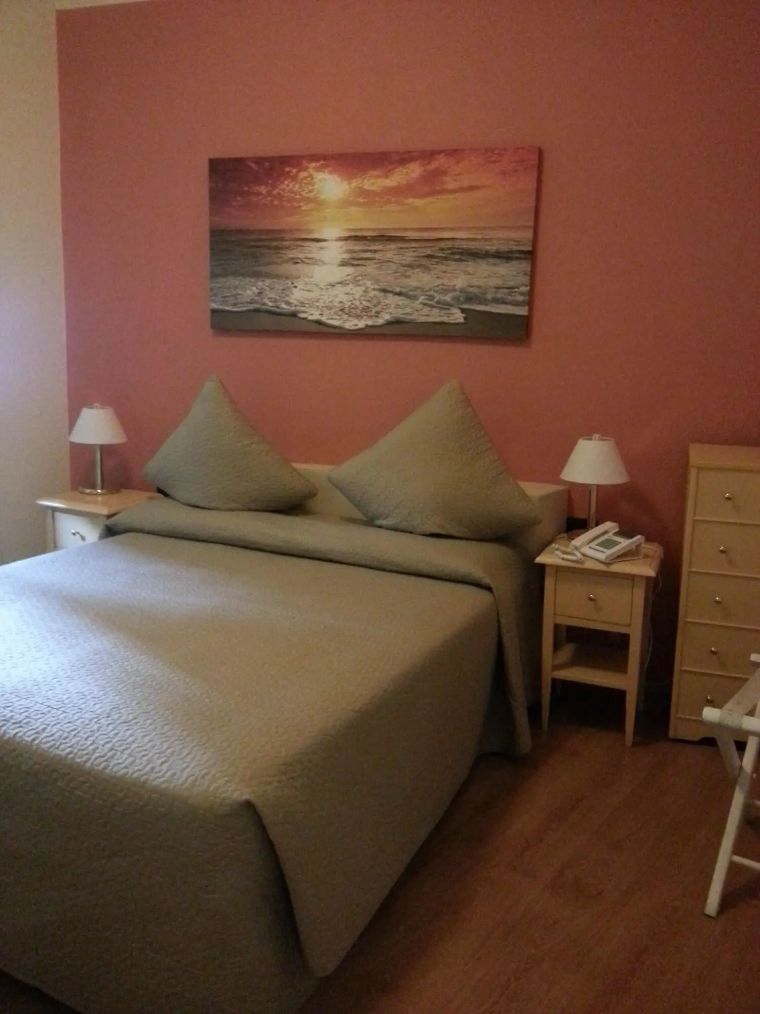 Argentina, Room