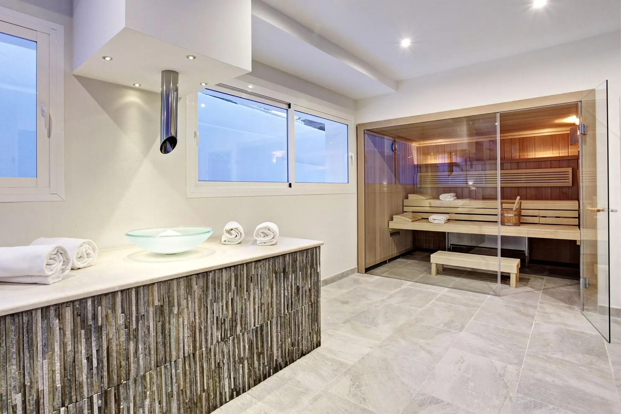 Grupotel Ibiza Beach Resort. Adults Only, Sports and Entertainment
