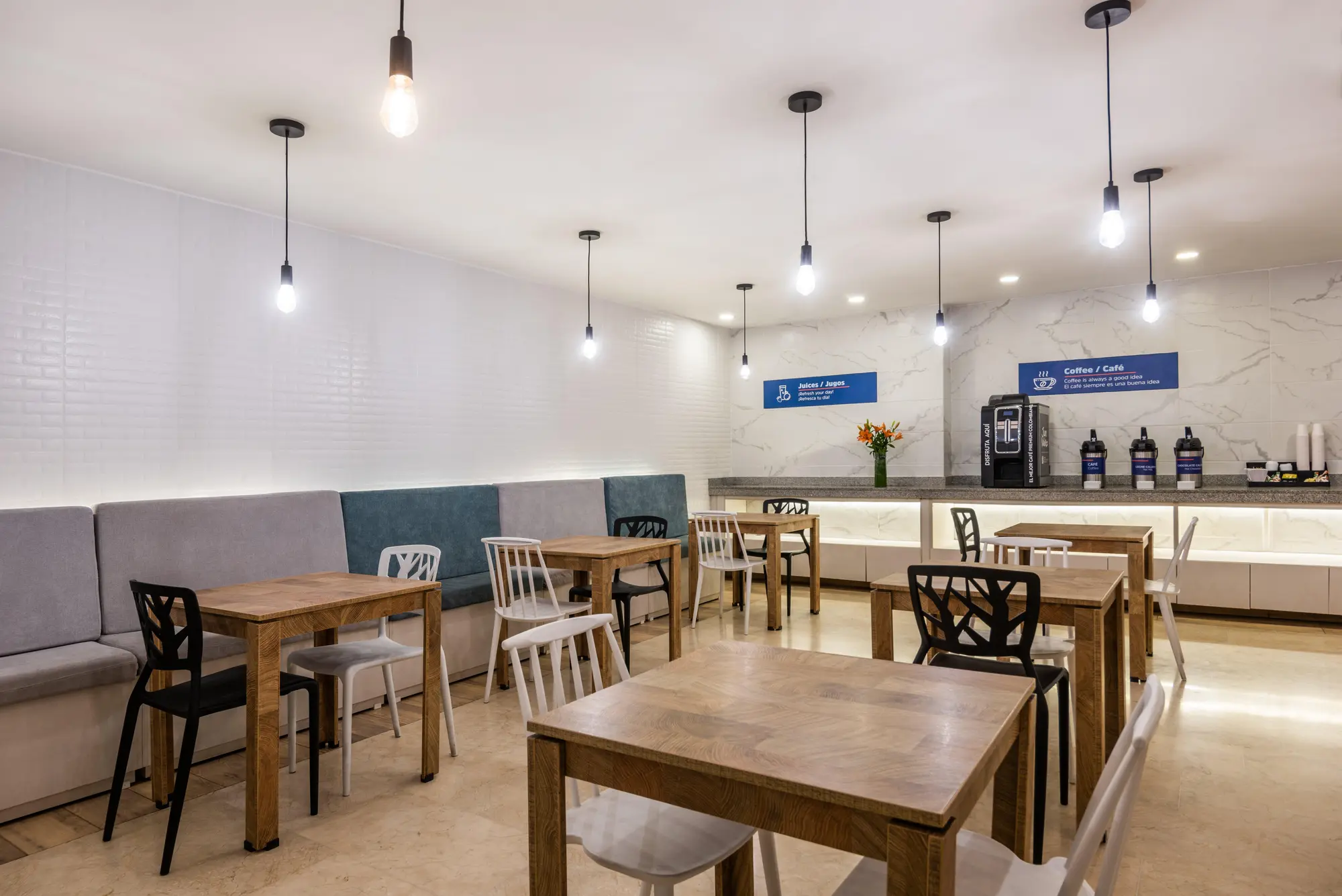 Holiday Inn Express Cartagena Bocagrande, Restaurant