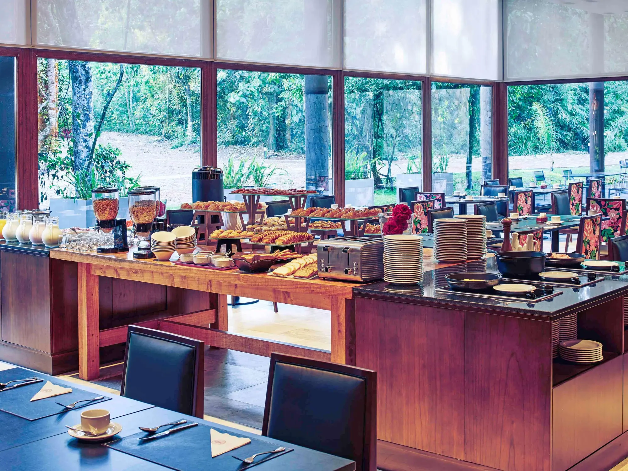 Mercure Iguazu Hotel Iru, Restaurant