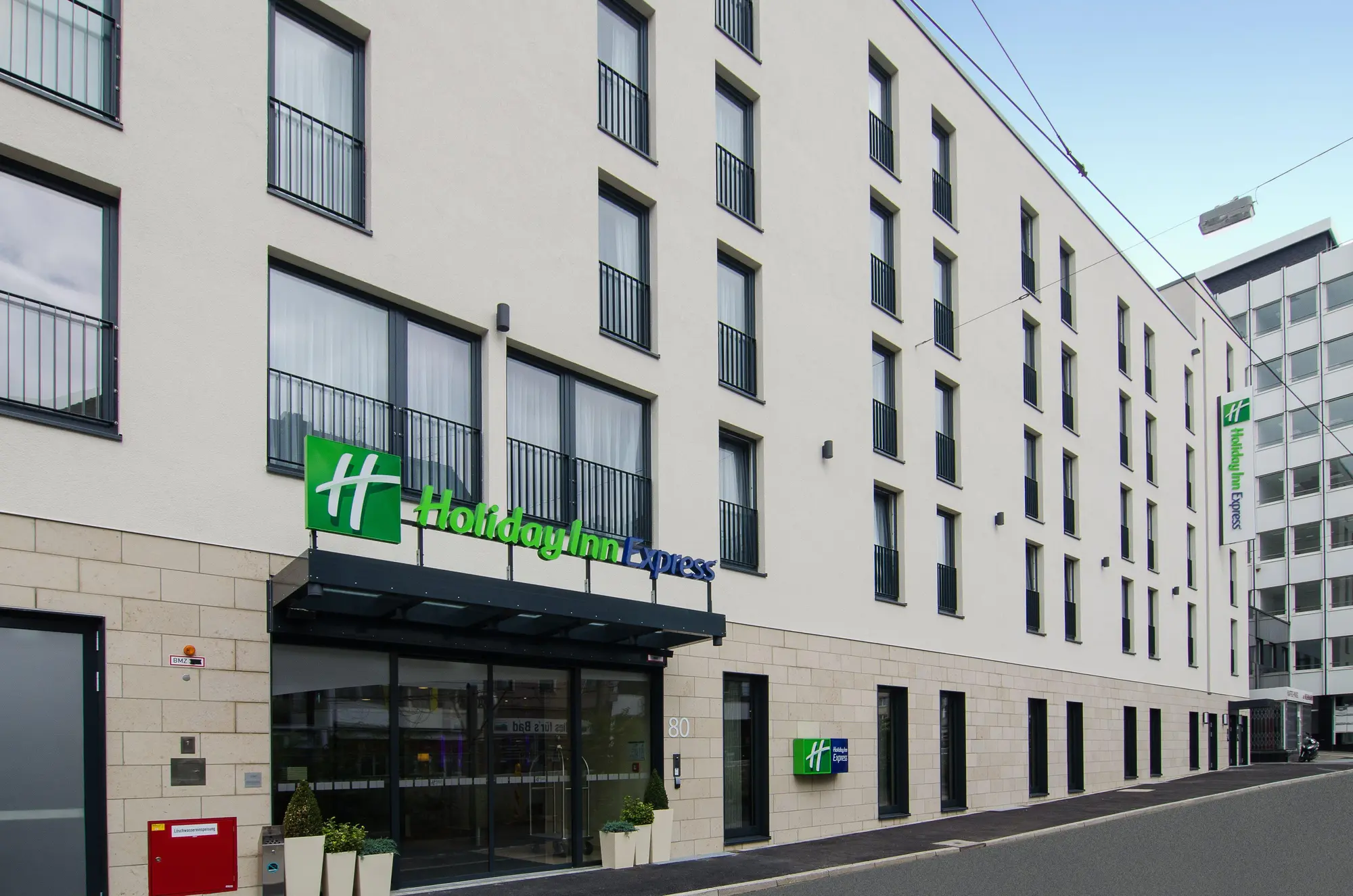 Premier Inn Düsseldorf City Centre, General view