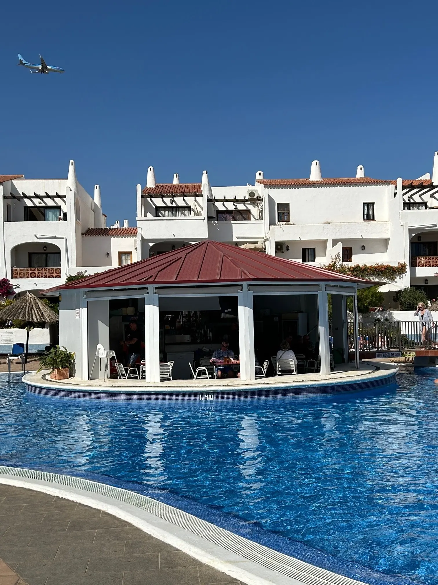 Fairways Club, Pool