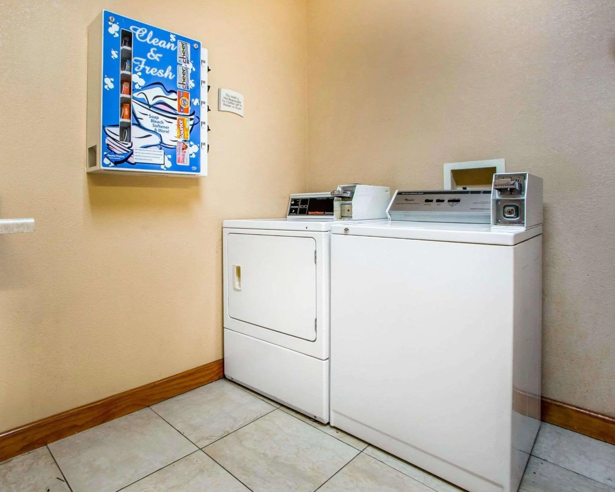 Quality Inn & Suites South/Obetz, General view