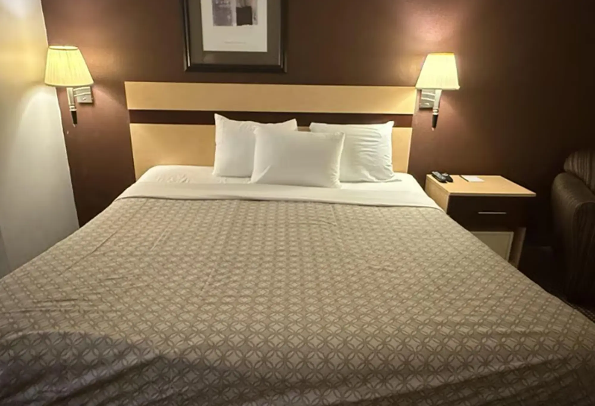 Quality Inn & Suites South/Obetz, Room