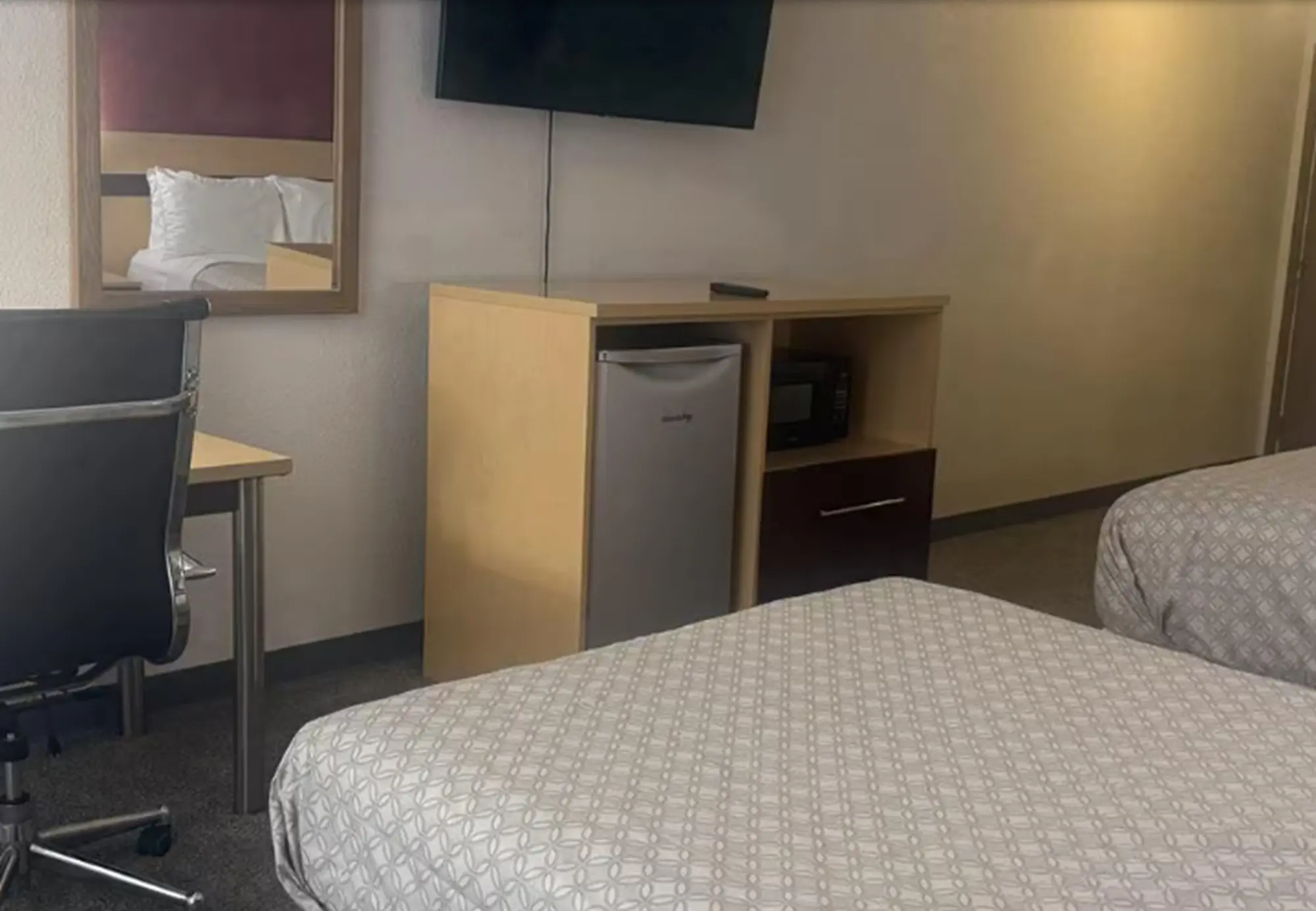 Quality Inn & Suites South/Obetz, Room