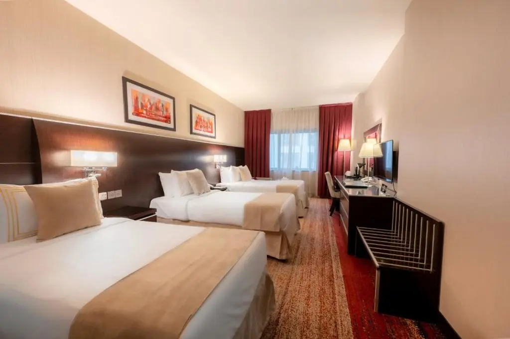 Frontel Al Harithia EX Majlis Grand, Room