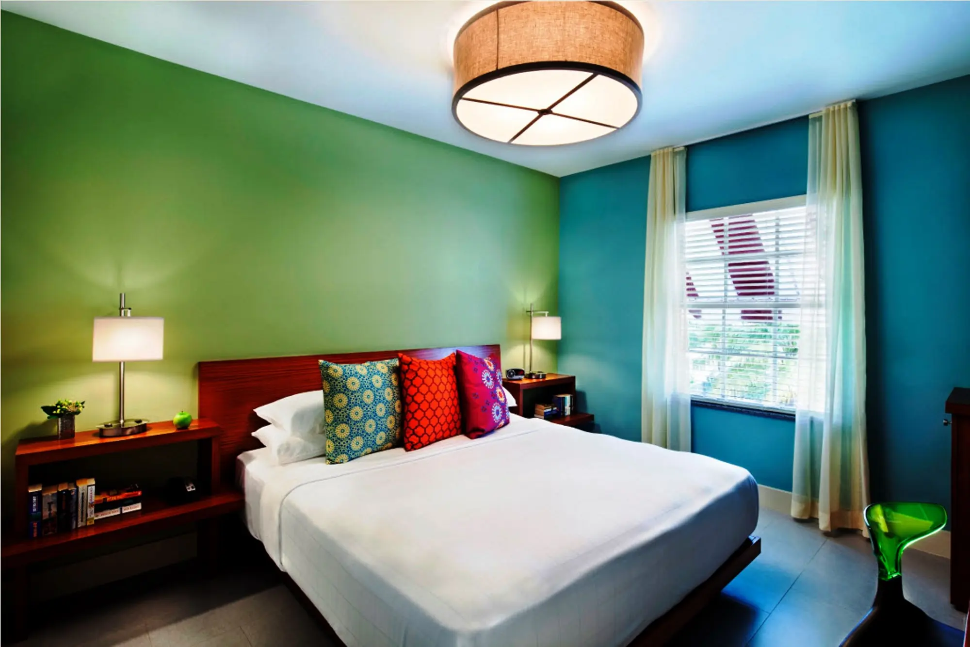 Kasa El Paseo Miami Beach, Room