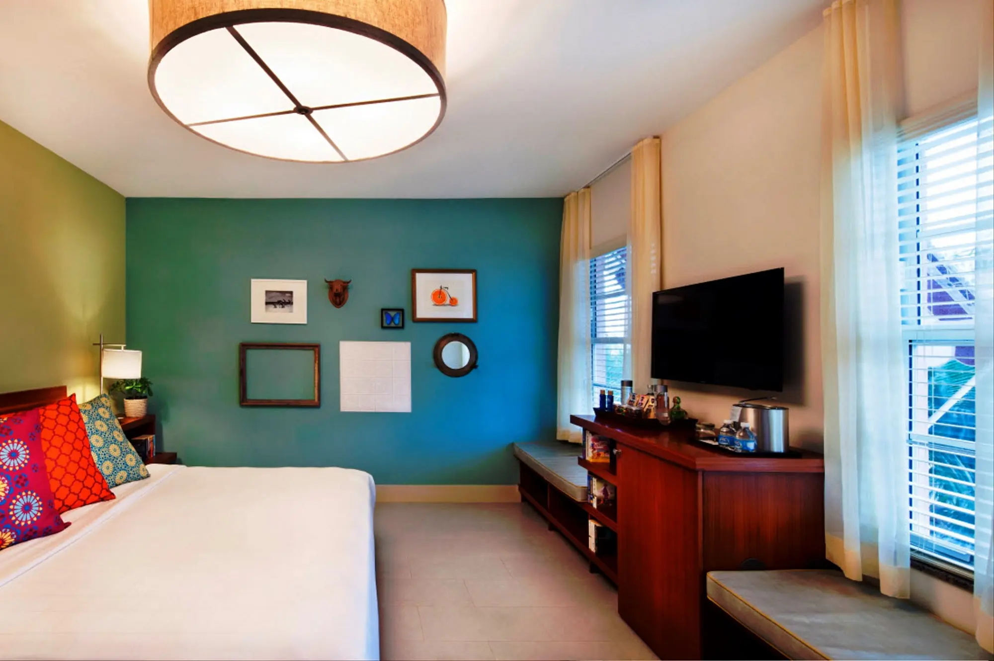Kasa El Paseo Miami Beach, Room