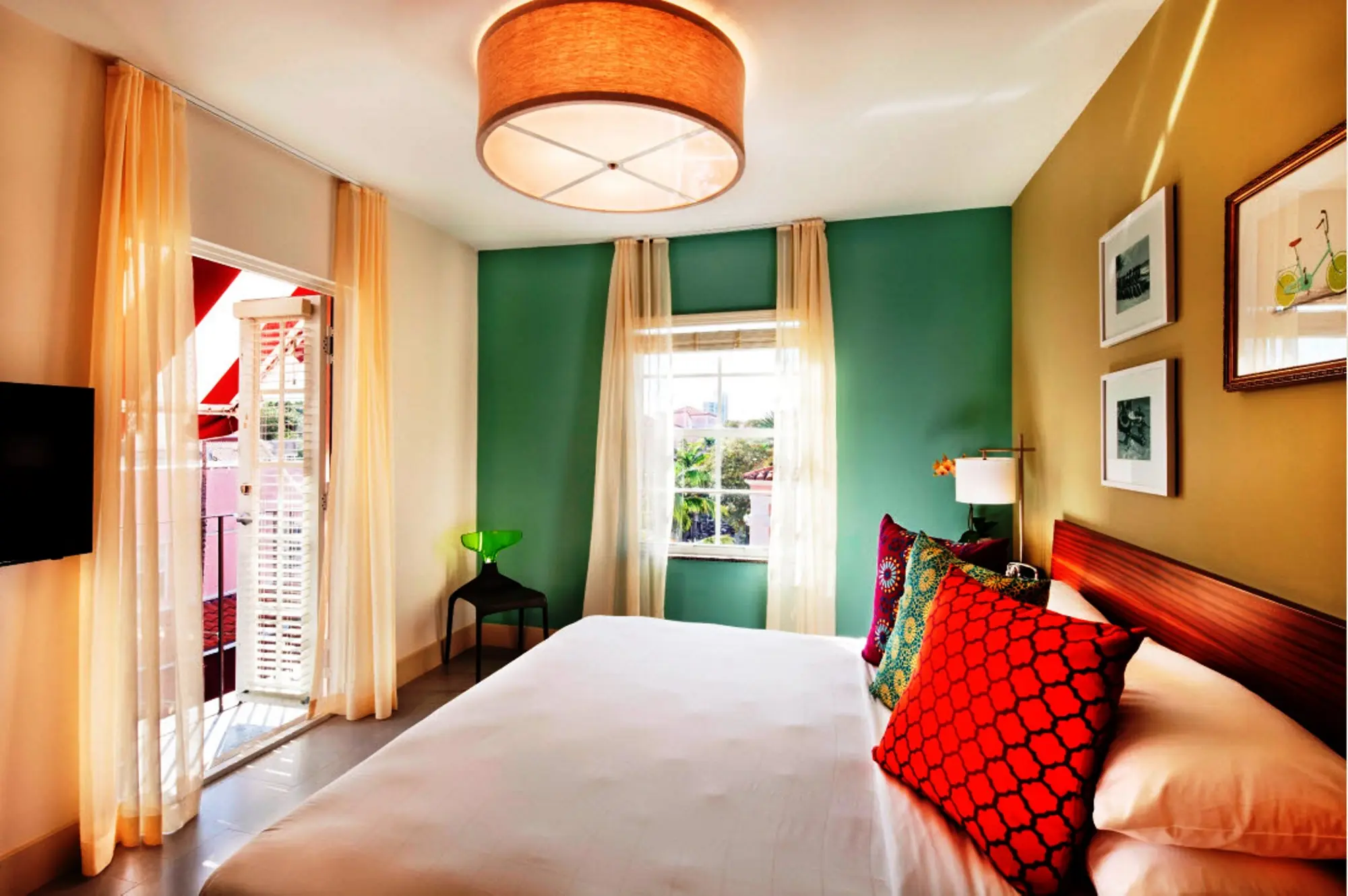 Kasa El Paseo Miami Beach, Room