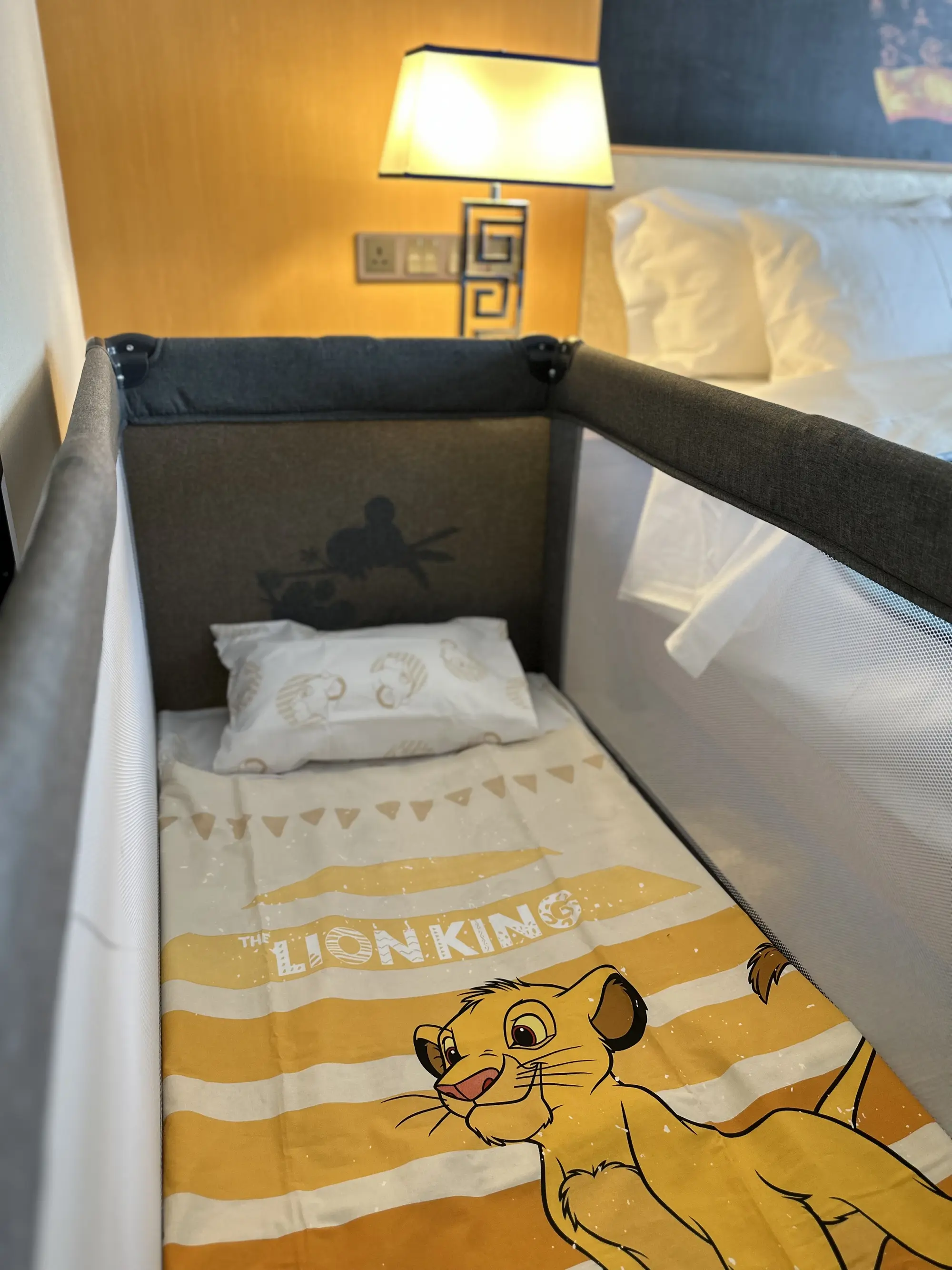 Hotels And Preference Hualing Tbilisi, Room