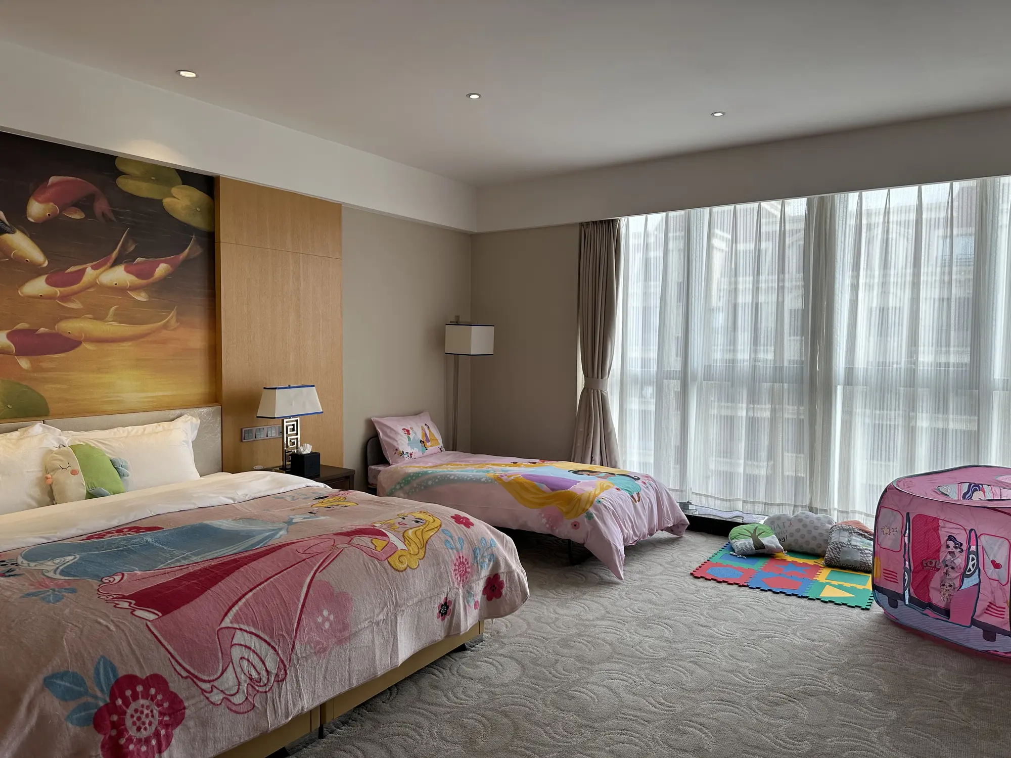 Hotels And Preference Hualing Tbilisi, Room