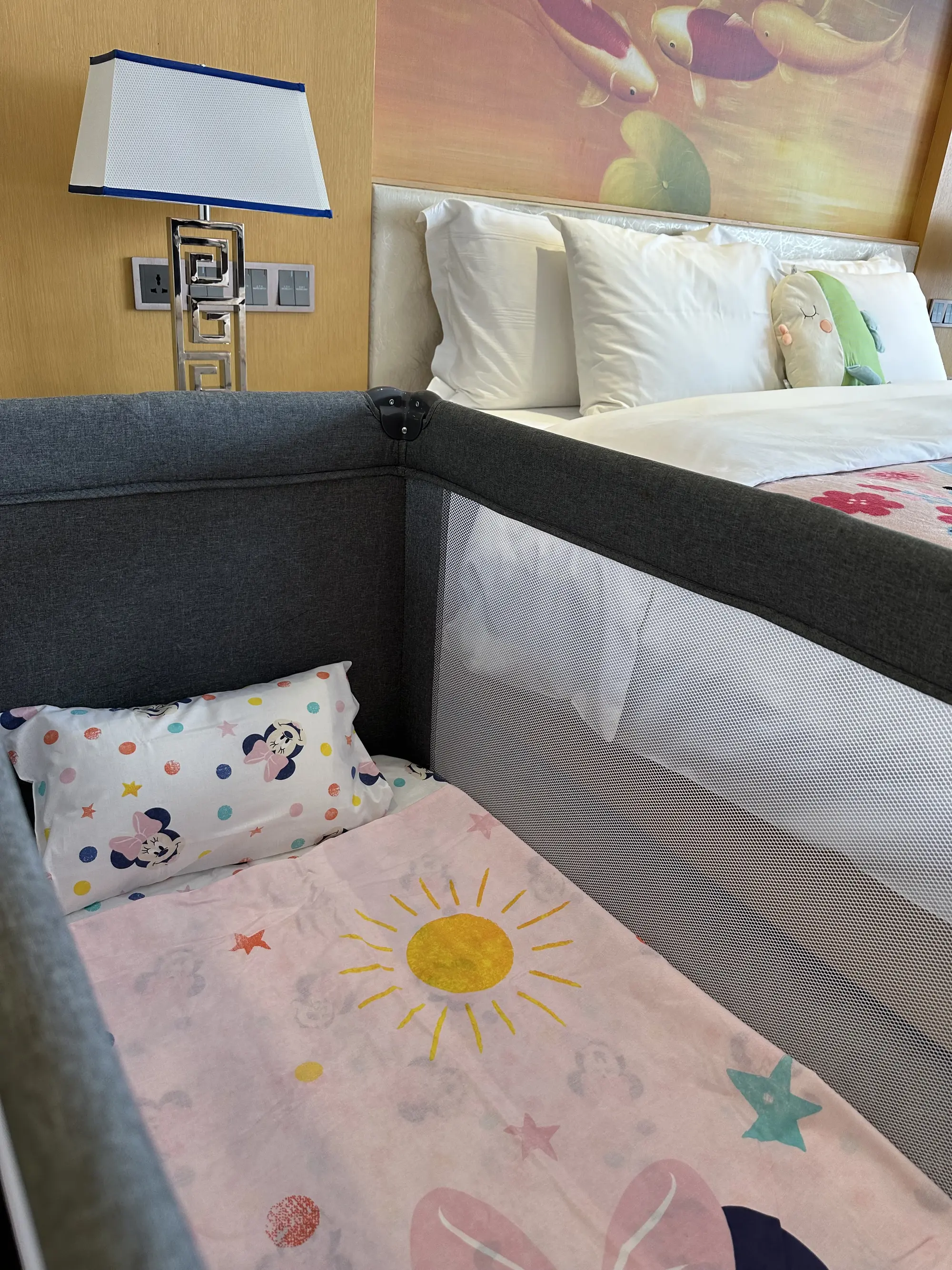 Hotels And Preference Hualing Tbilisi, Room