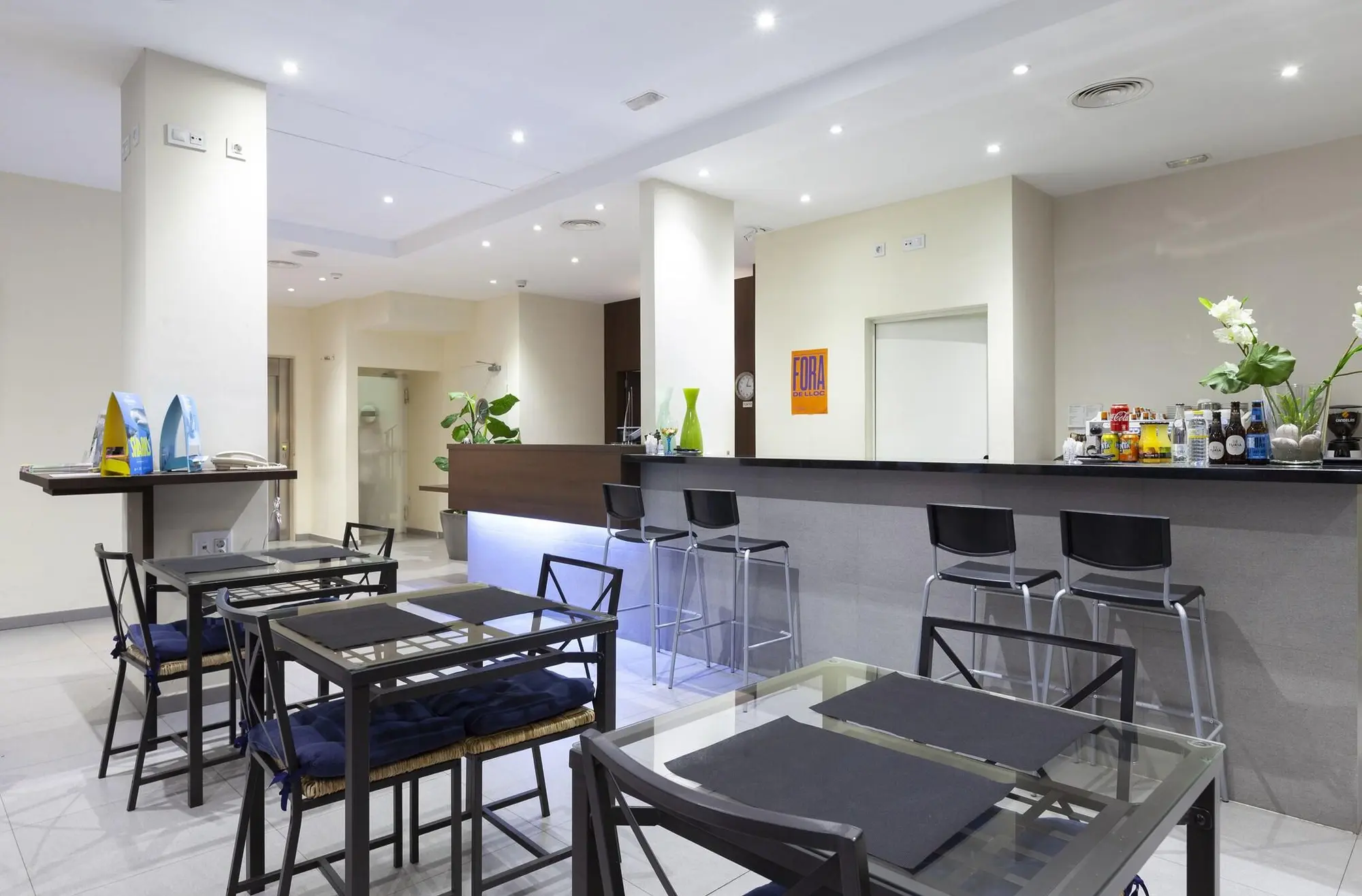 Hotel Olympia Universidades, Bar