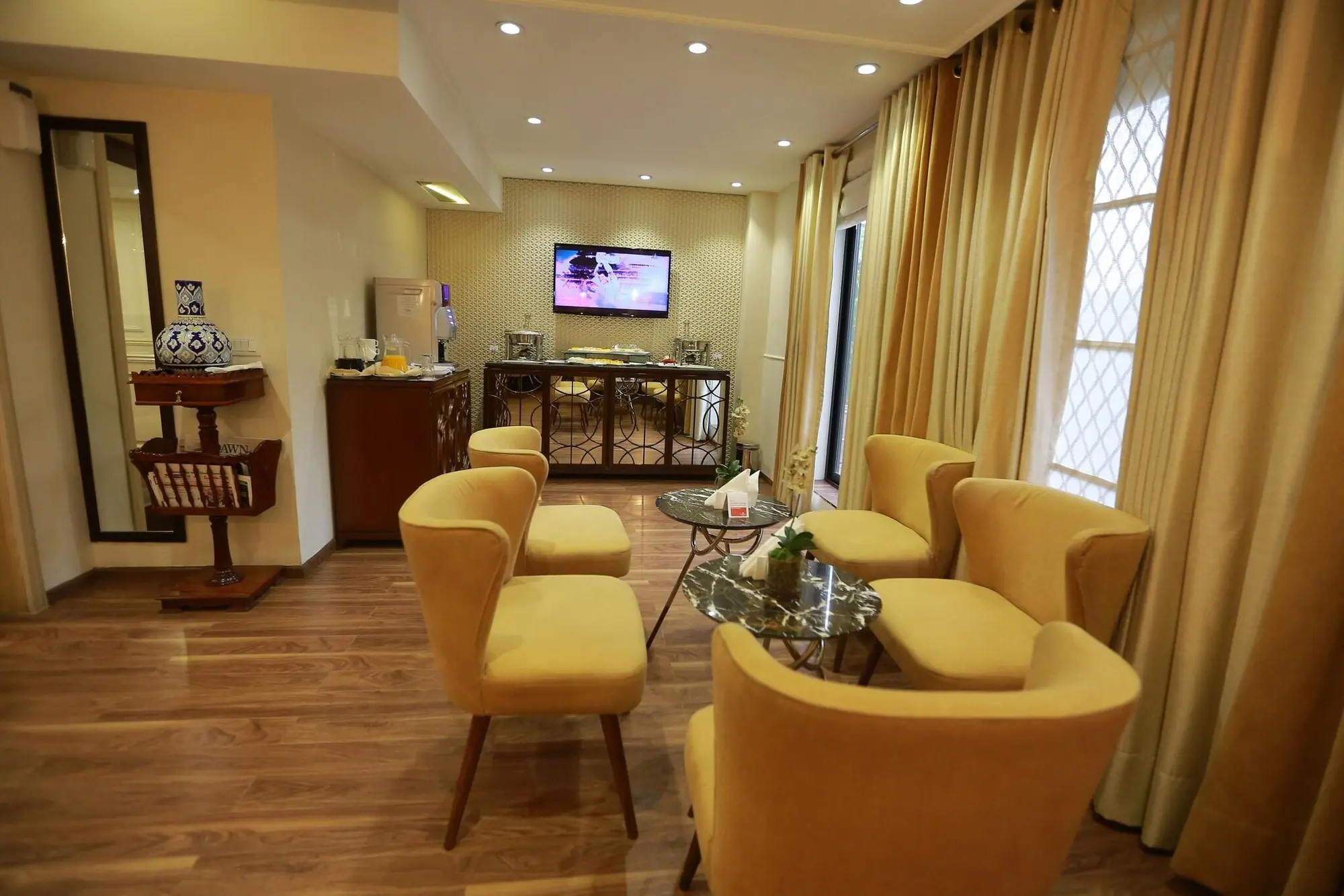 Ramada By Wyndham Multan, Lobby