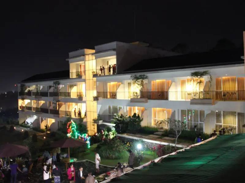 Casa Monte Rosa Hotel Ciloto Puncak, General view