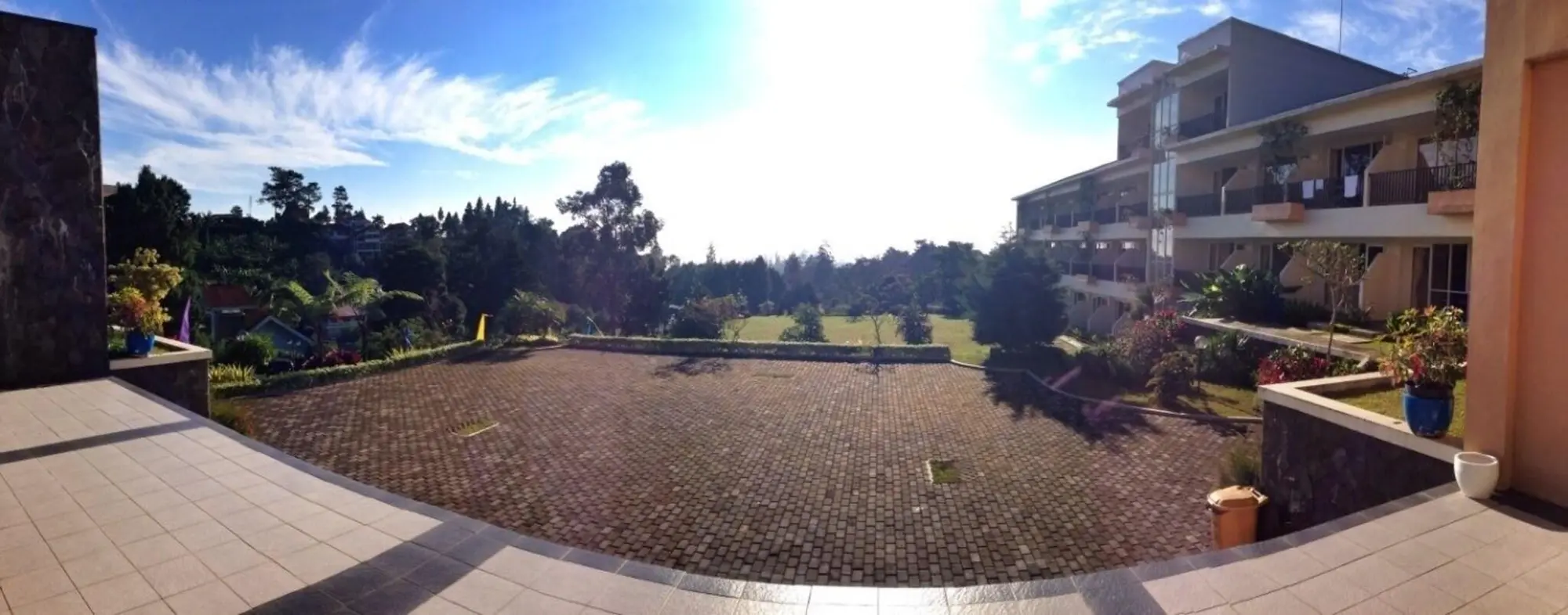 Casa Monte Rosa Hotel Ciloto Puncak, General view