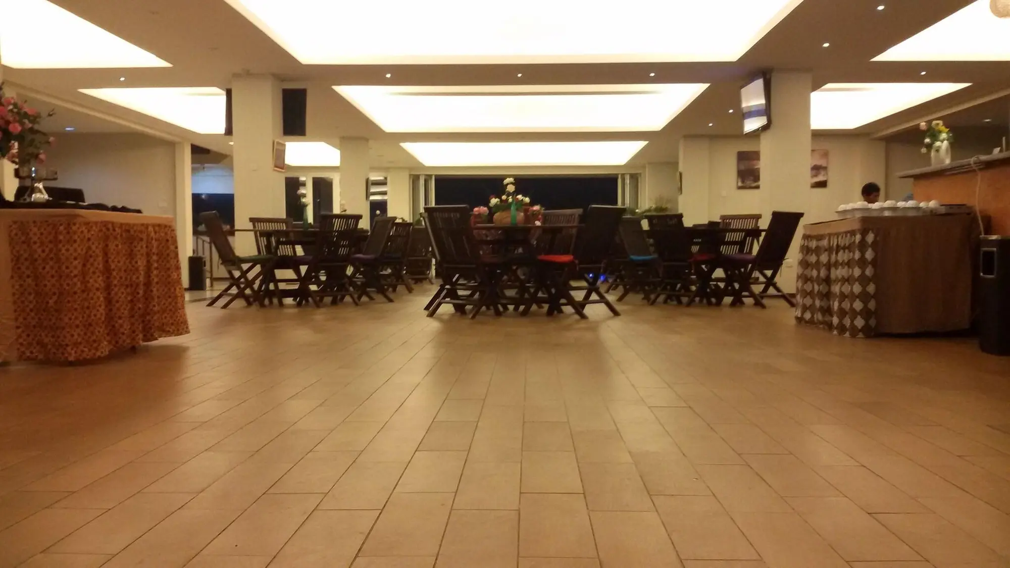 Casa Monte Rosa Hotel Ciloto Puncak, Restaurant