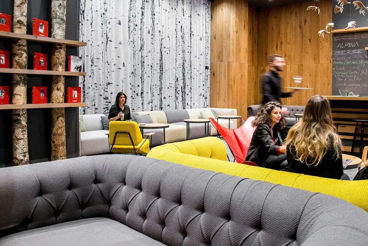 Alpina Eclectic Hotel, Bar