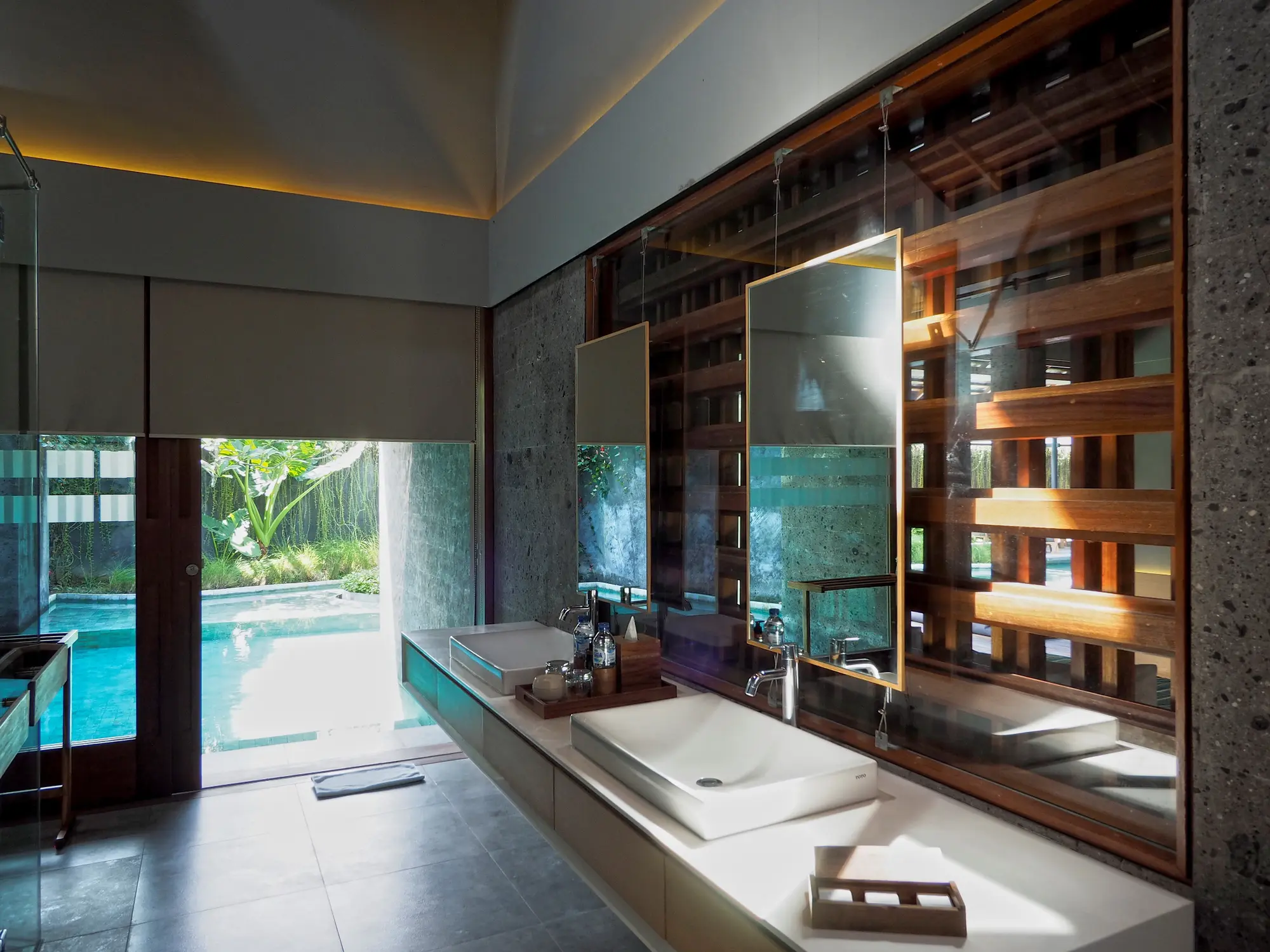 The Santai Villas, Room