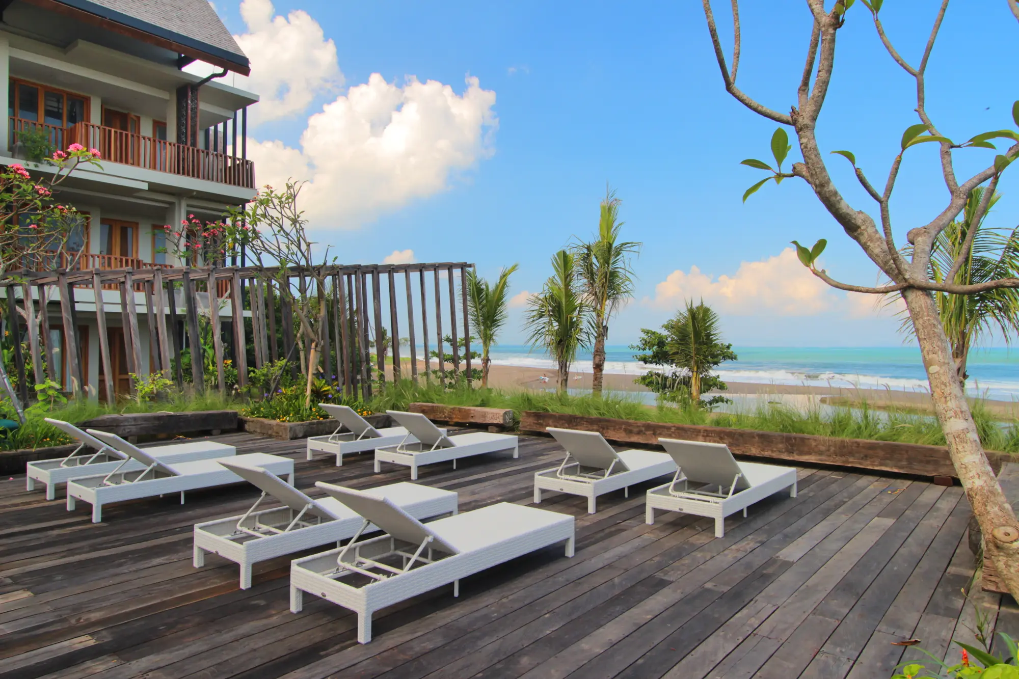 Swarga Suites Bali Berawa, Marclan Collection, Sports and Entertainment