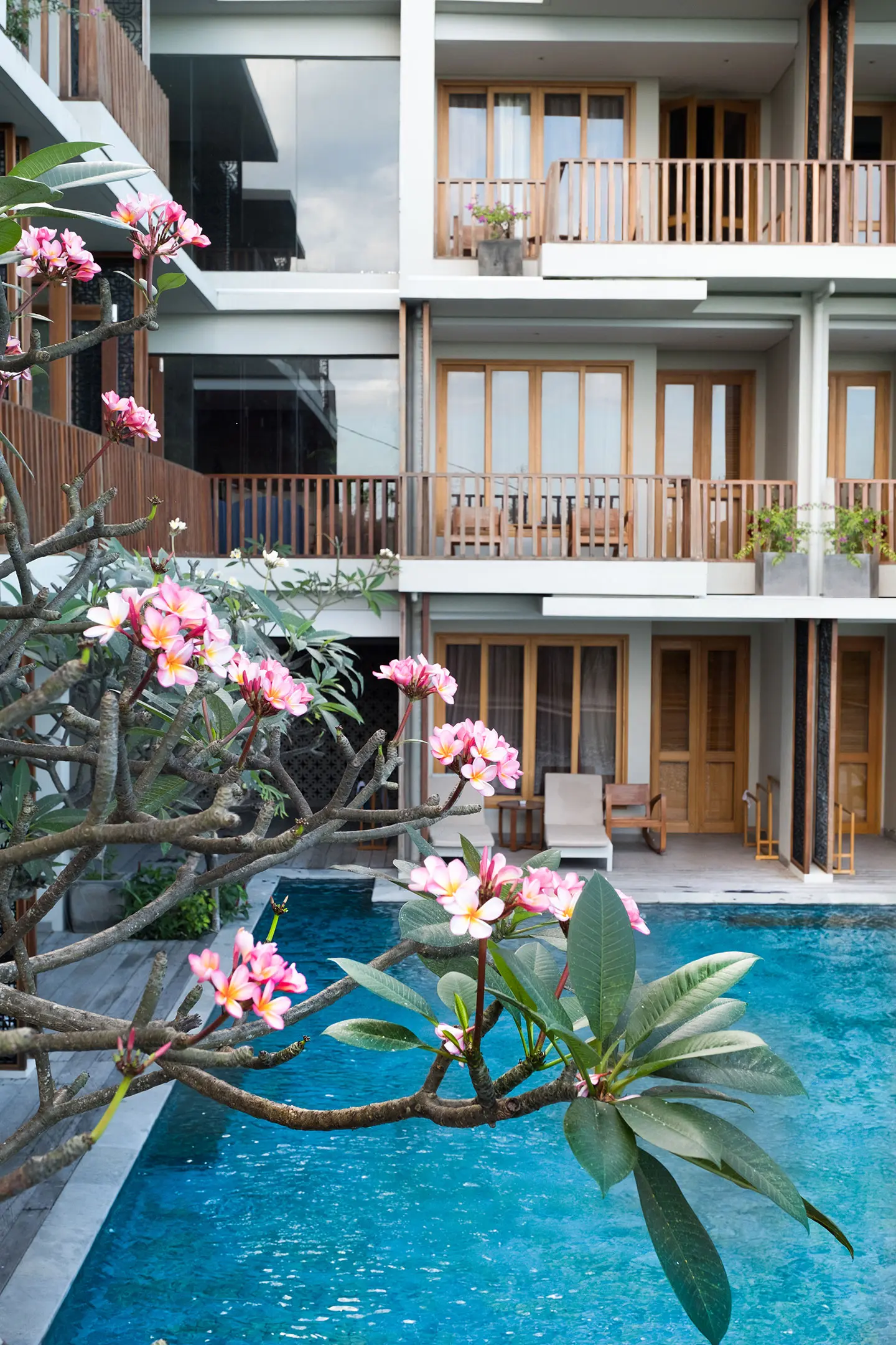 Swarga Suites Bali Berawa, Marclan Collection, Pool