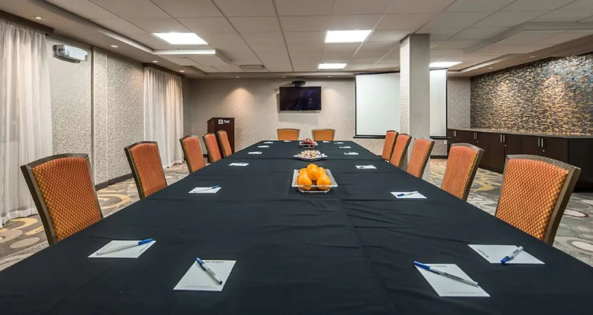 Best Western Premier NYC Gateway Hotel, Conferences