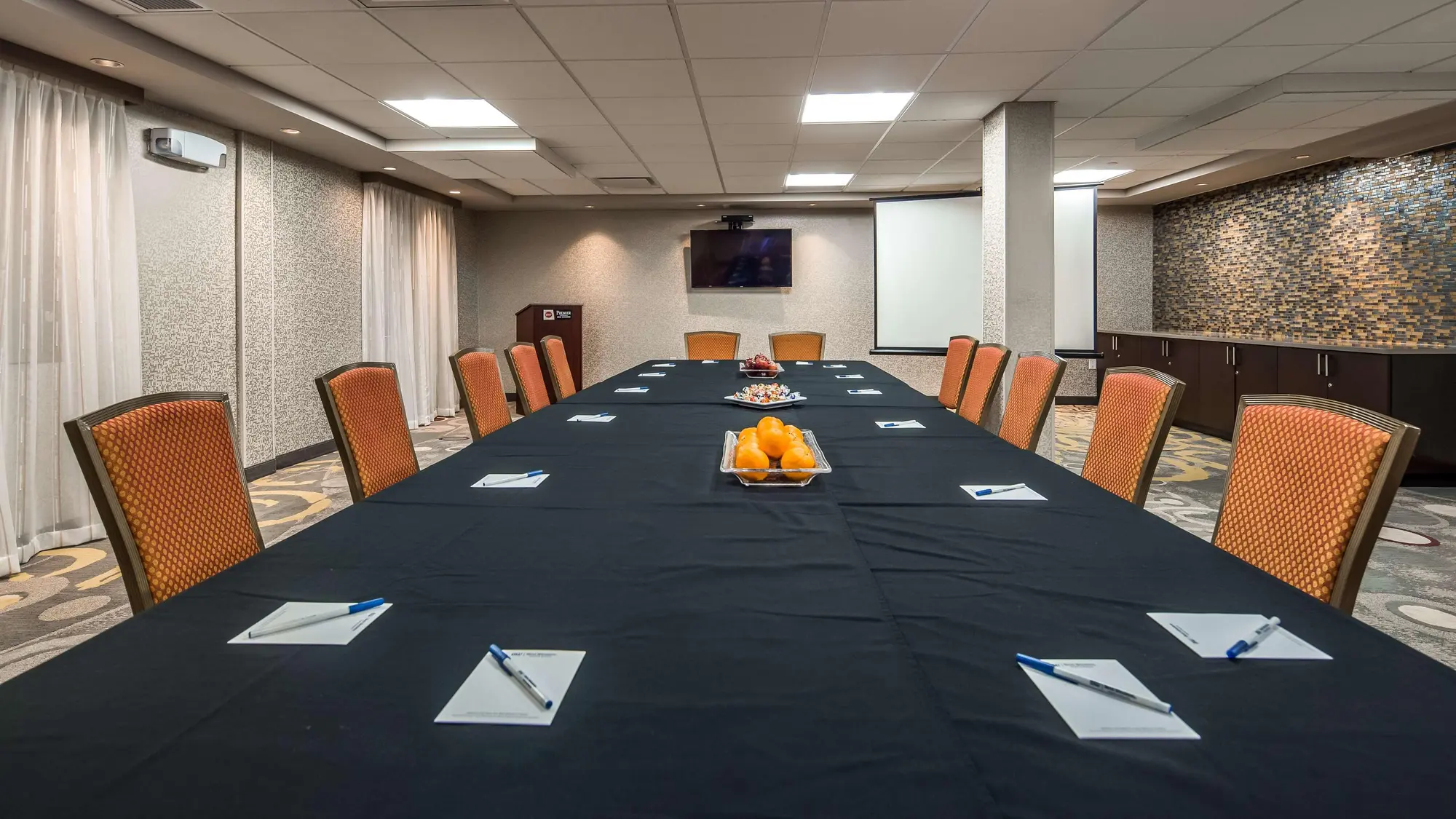 Best Western Premier NYC Gateway Hotel, Conferences