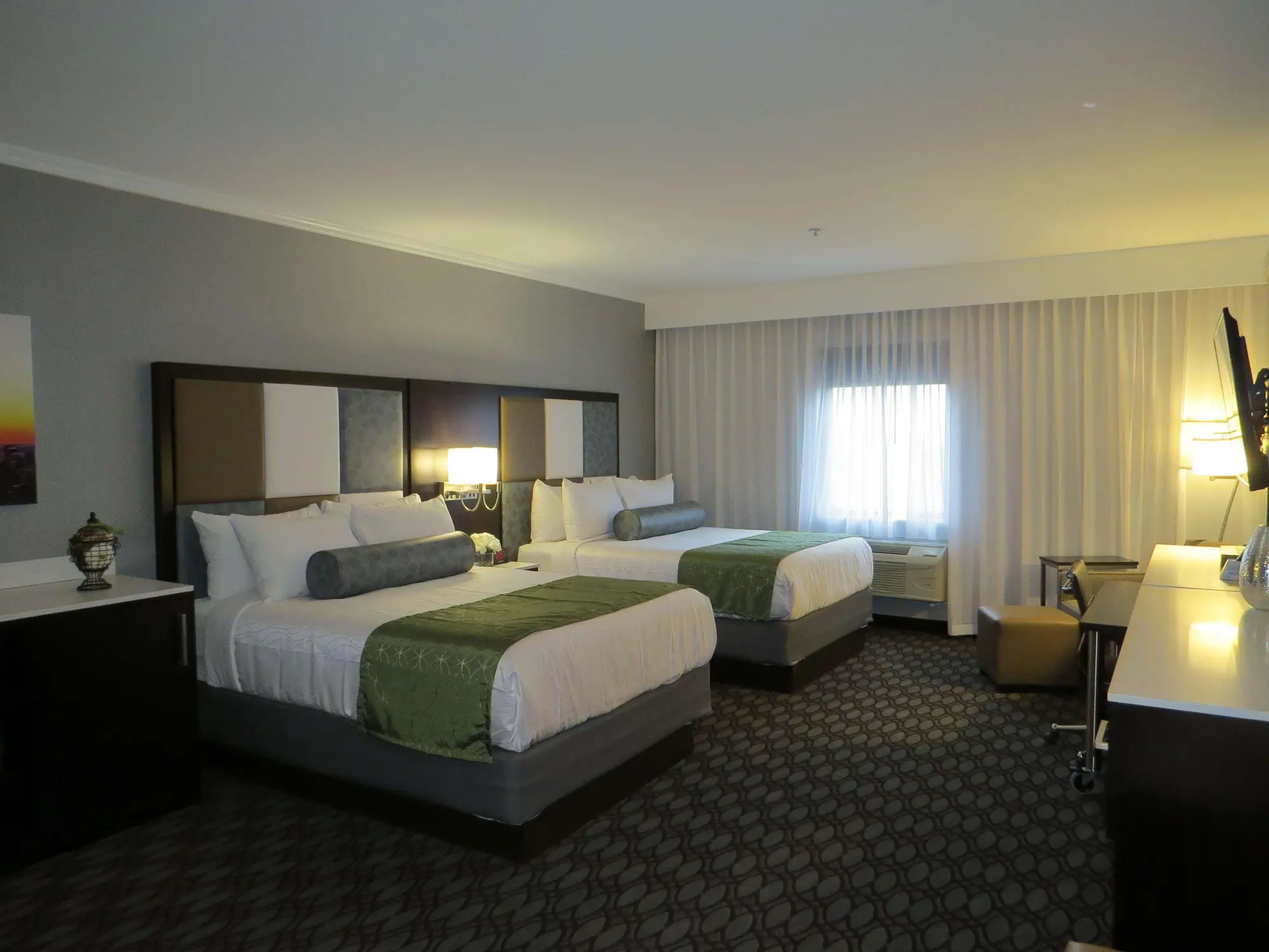 Best Western Premier NYC Gateway Hotel, Room