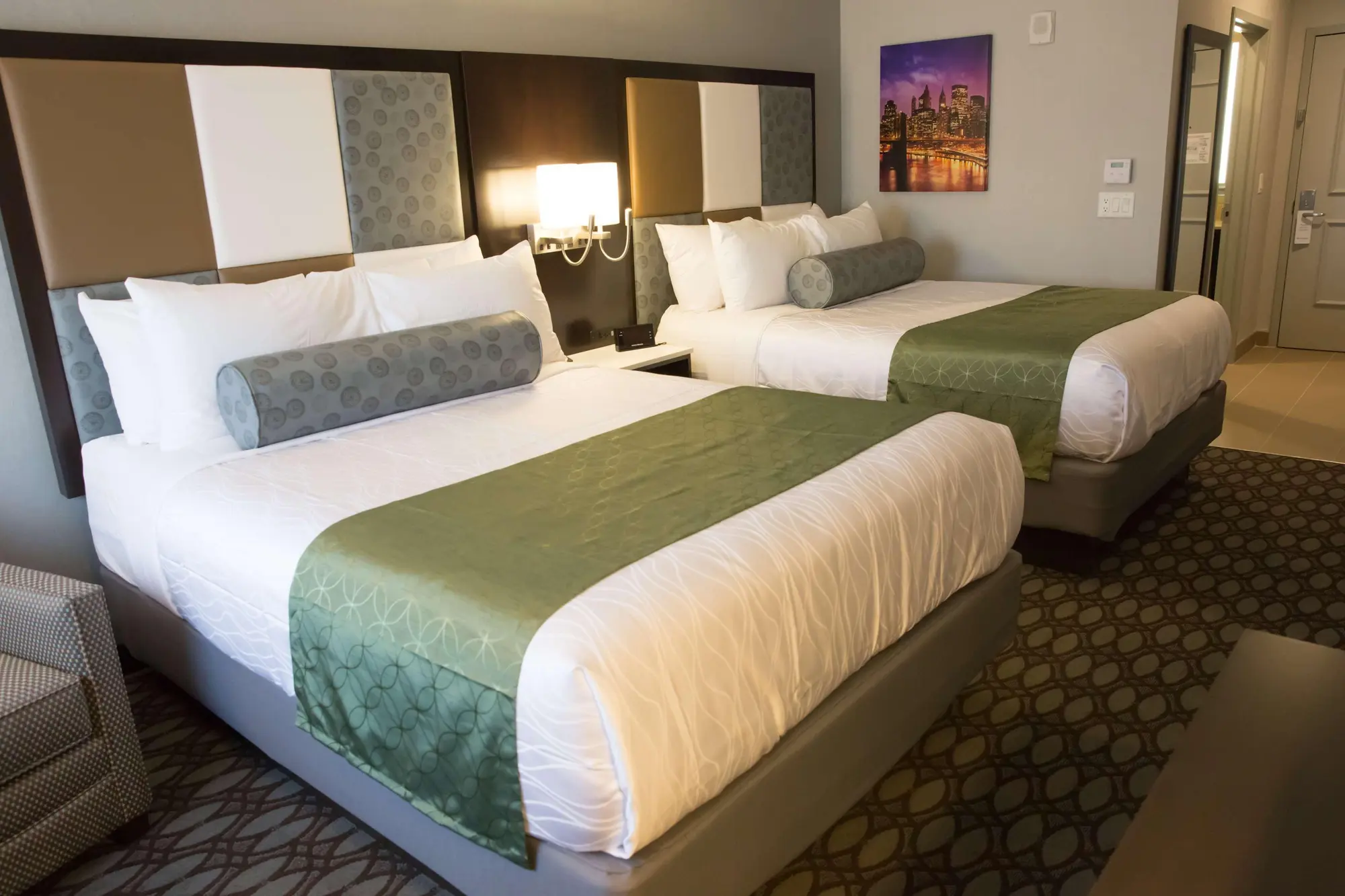 Best Western Premier NYC Gateway Hotel, Room