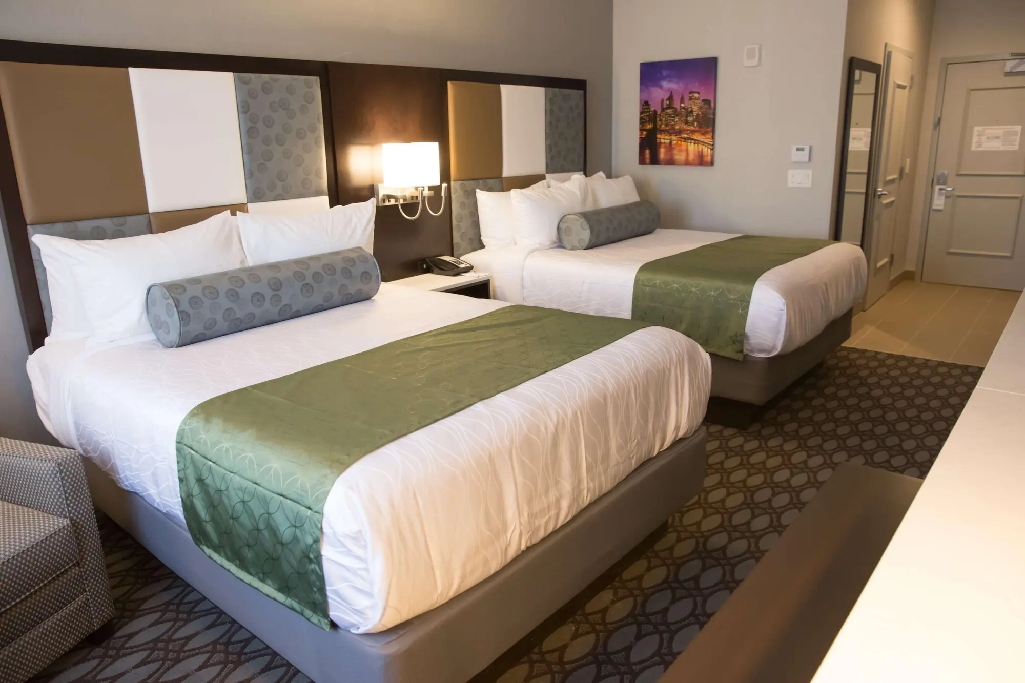 Best Western Premier NYC Gateway Hotel, Room